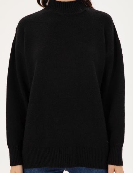 Siyah Oversize Yarım Balıkçı Kazak - 50301841008