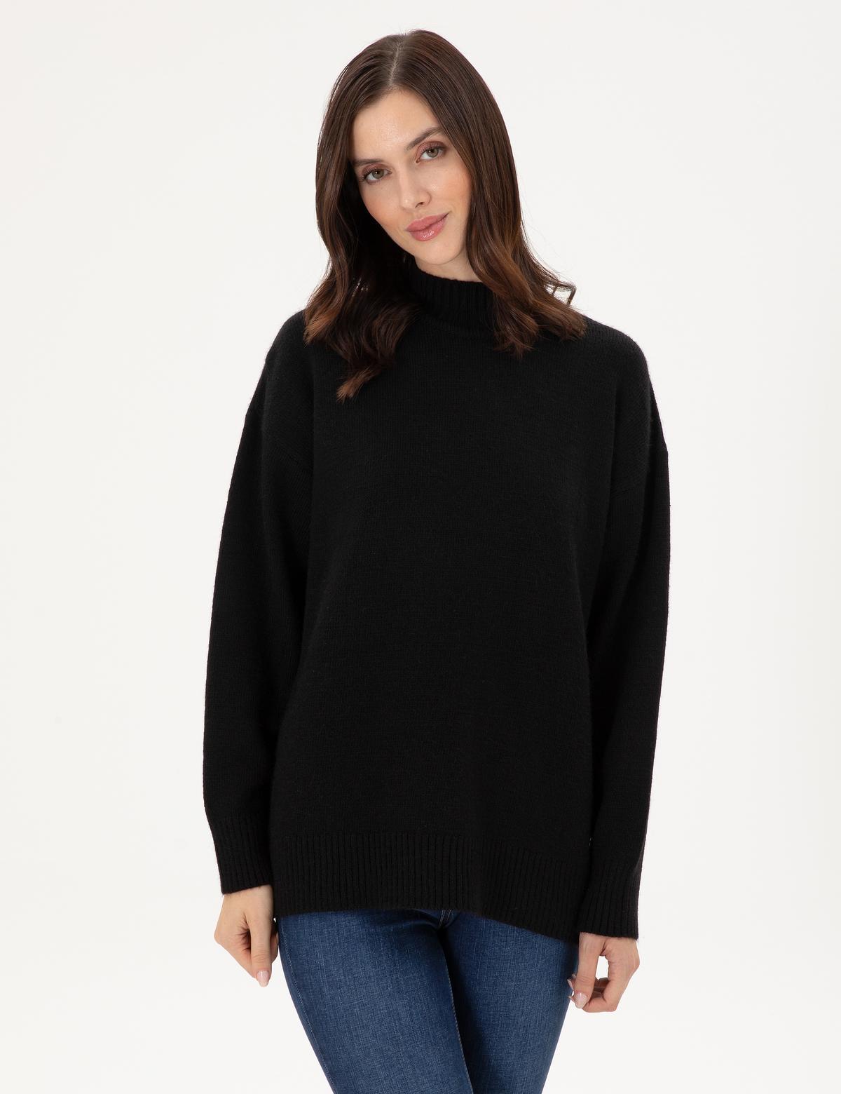 Siyah Oversize Yarım Balıkçı Kazak