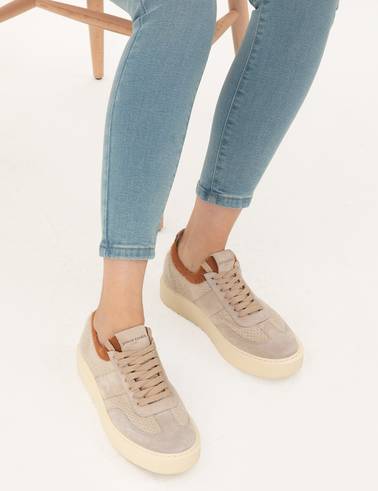 Bej Sneaker