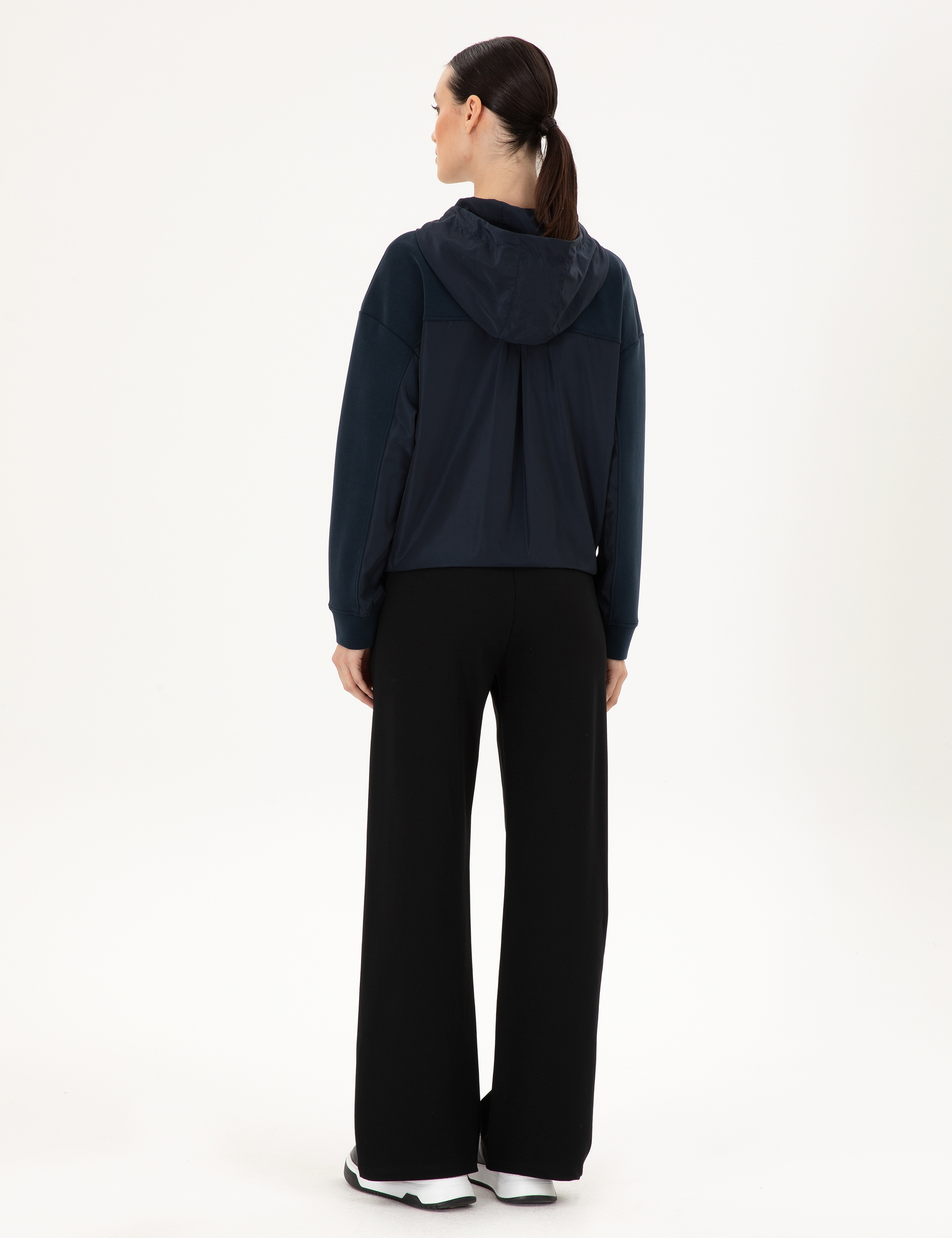 Siyah Loose Fit Eşofman Altı - Image 4