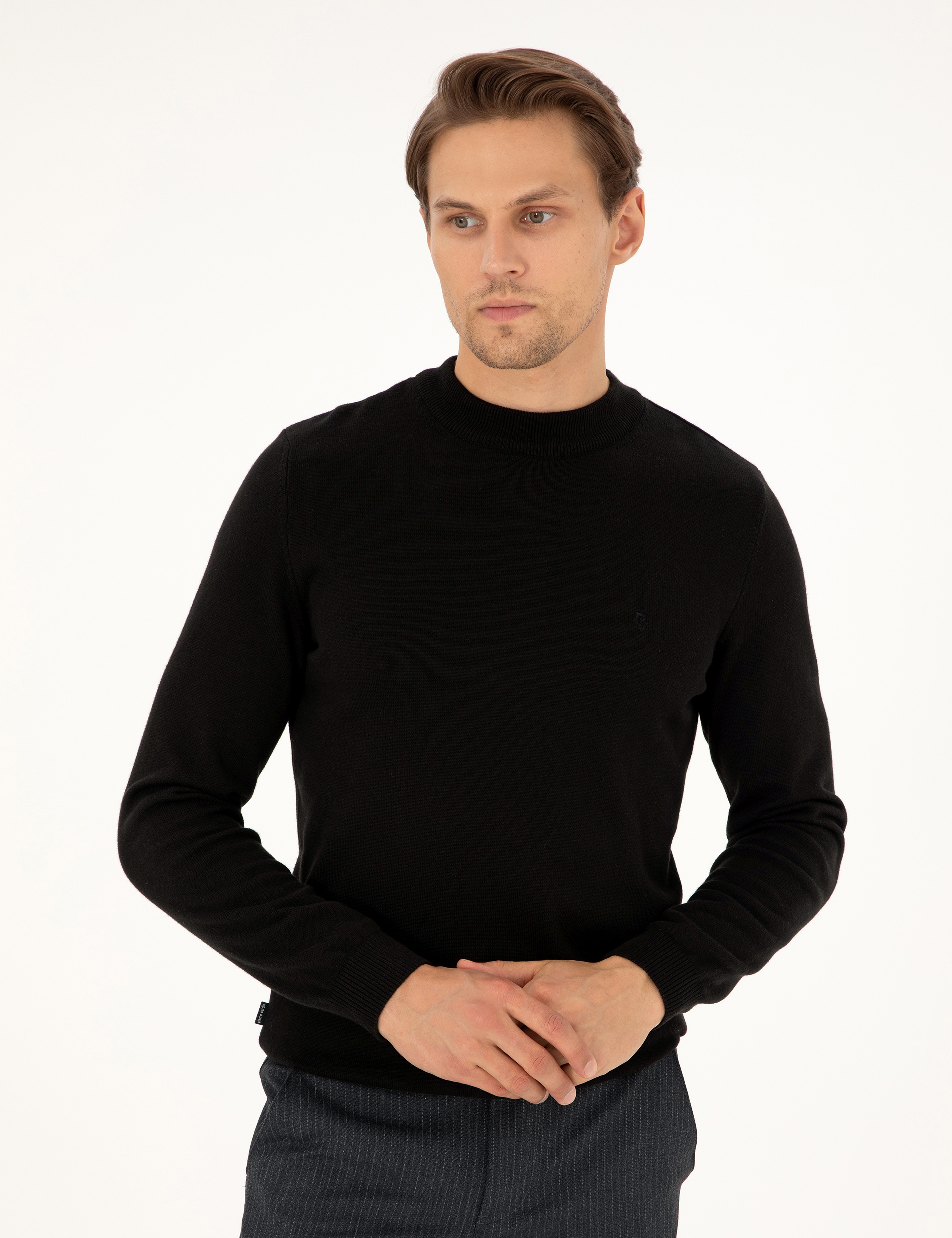 Siyah Slim Fit Çeyrek Yaka Basic Triko Kazak