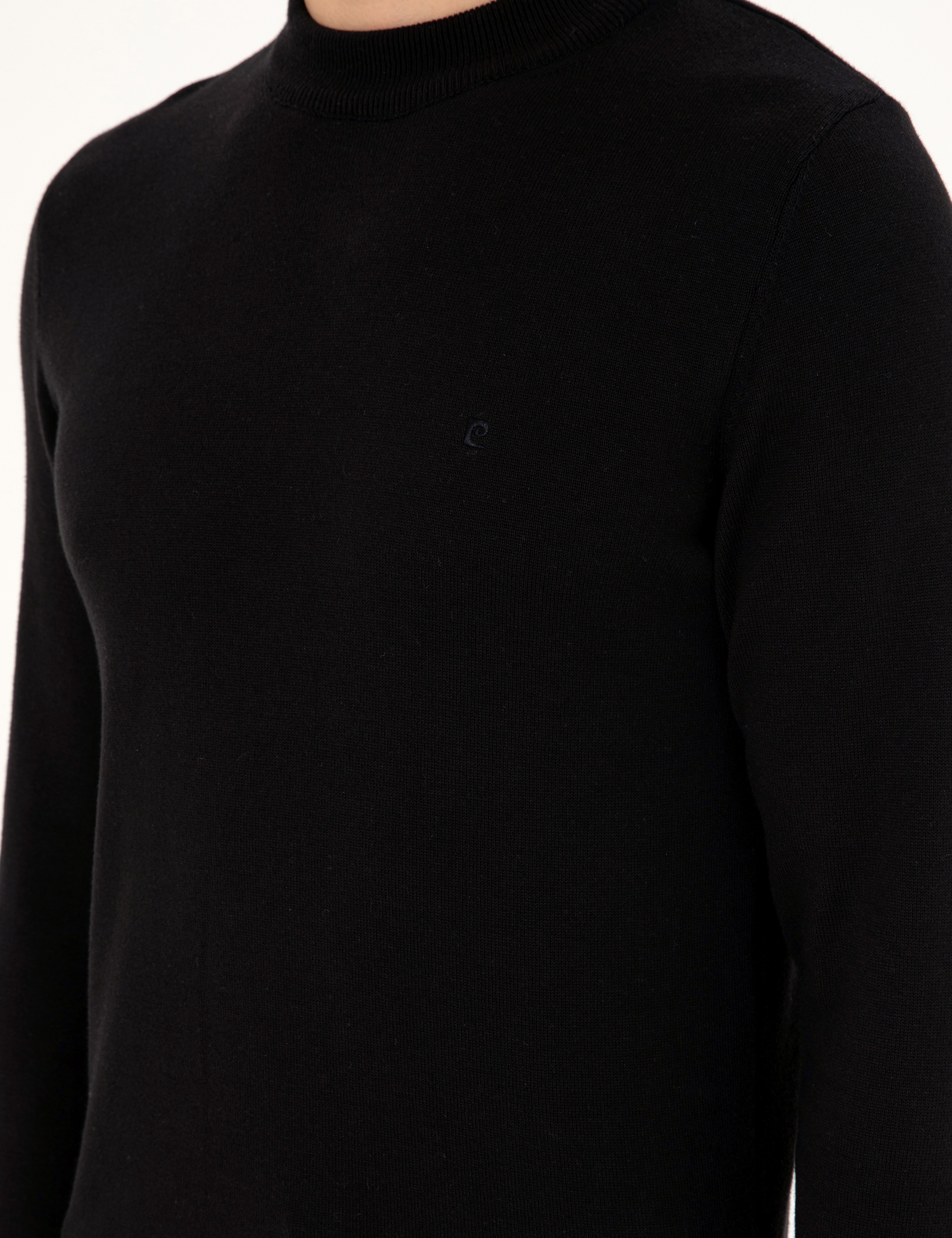 Siyah Slim Fit Çeyrek Yaka Basic Triko Kazak - Image 7