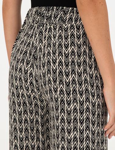 Siyah Desenli Loose Fit Pantolon