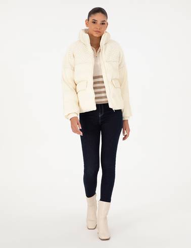 Ekru Comfort Fit Mont