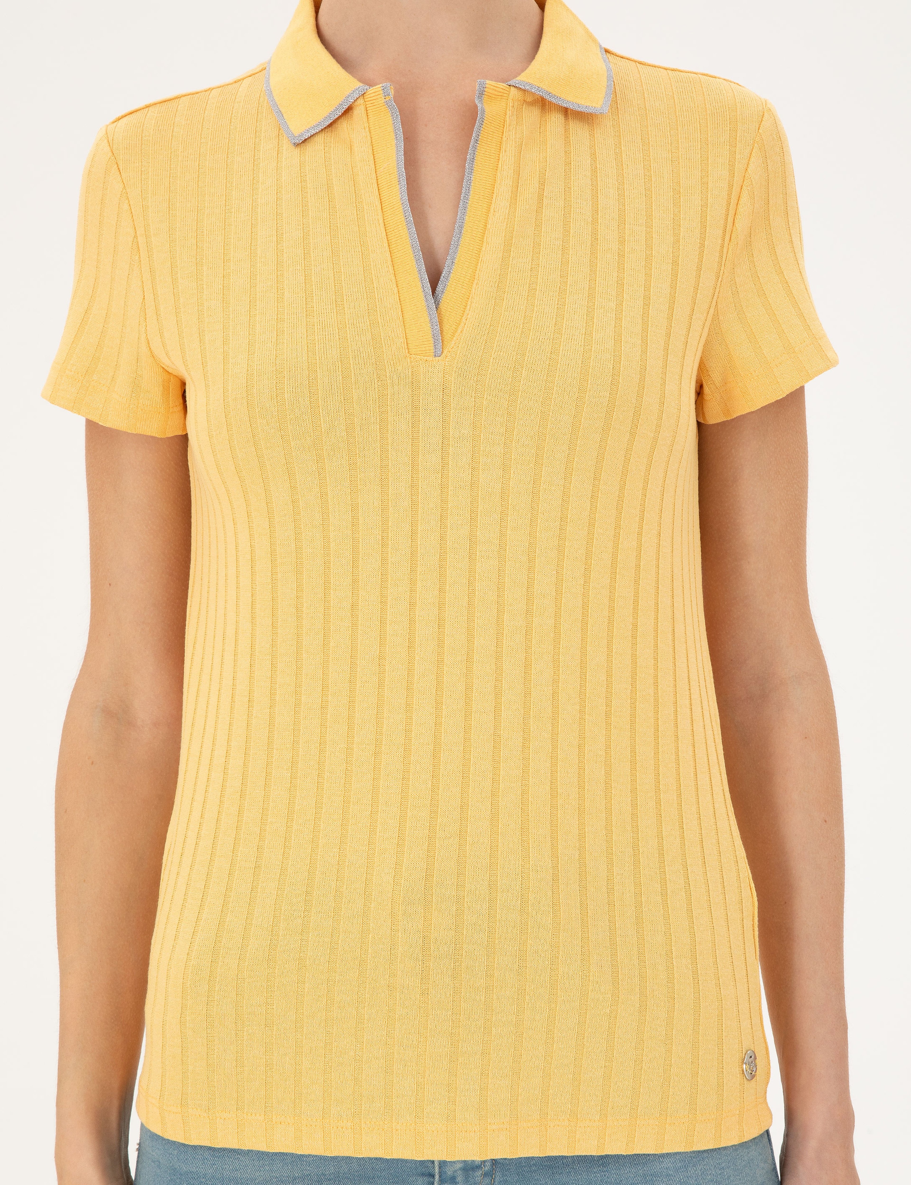 Sarı Slim Fit Tişört - Image 6