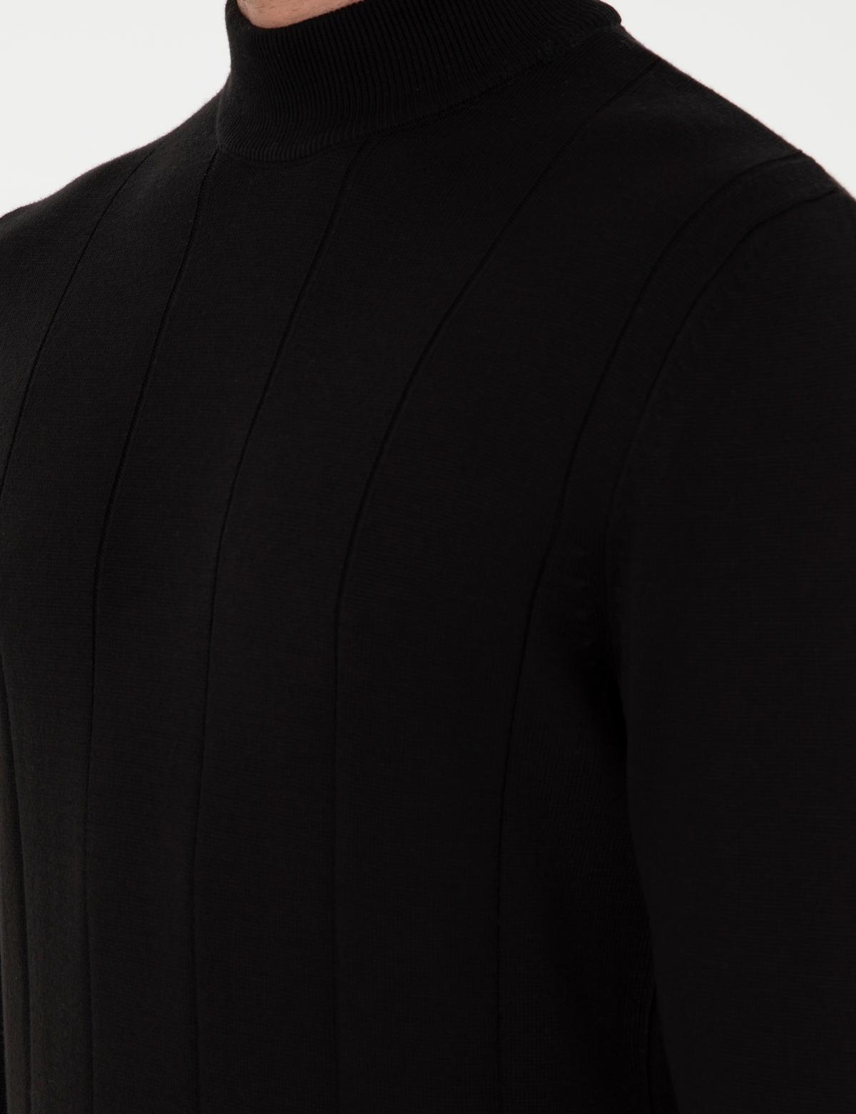 Siyah Slim Fit Yarım Balıkçı Yaka Triko Kazak - 50300460027