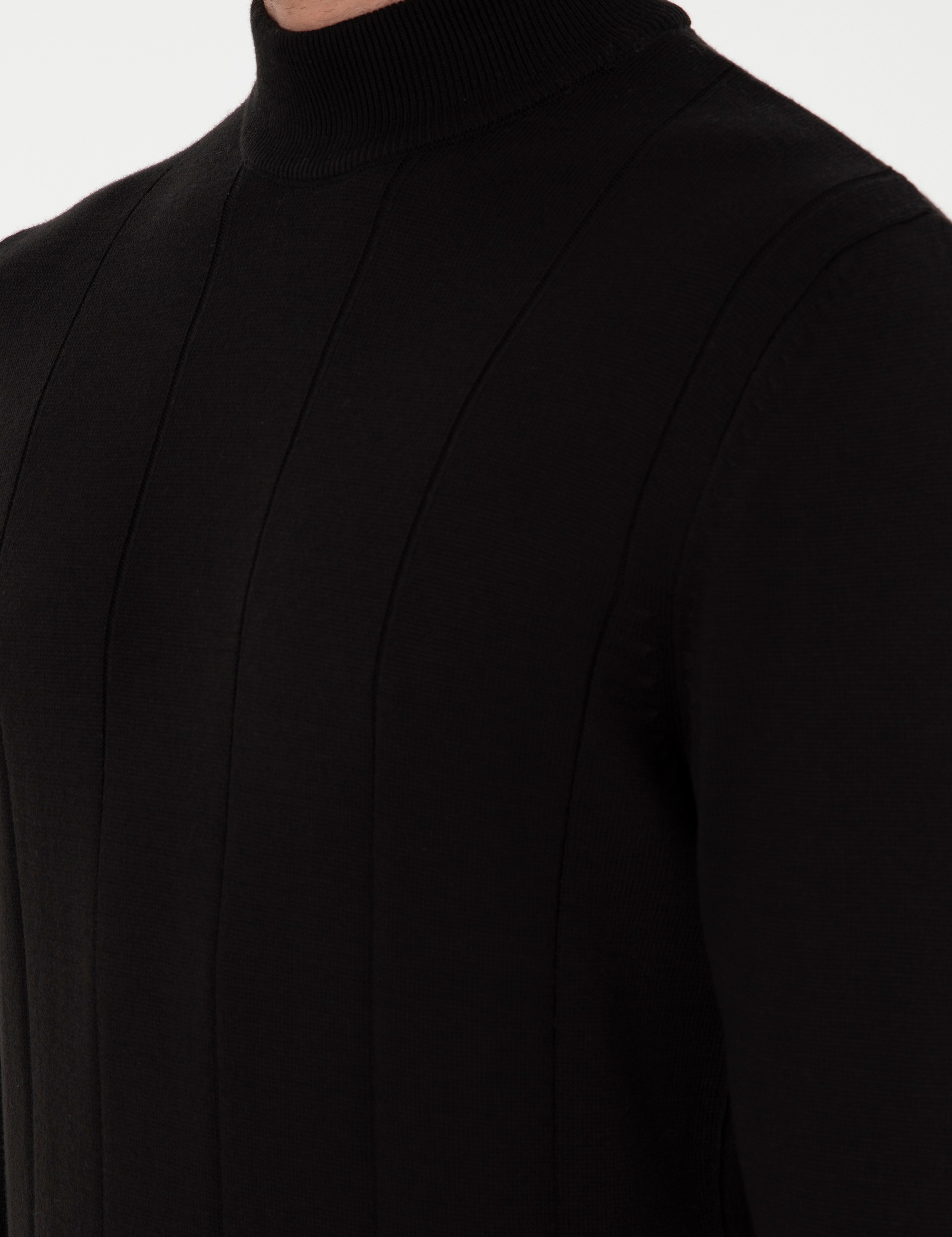 Siyah Slim Fit Yarım Balıkçı Yaka Triko Kazak - Image 7