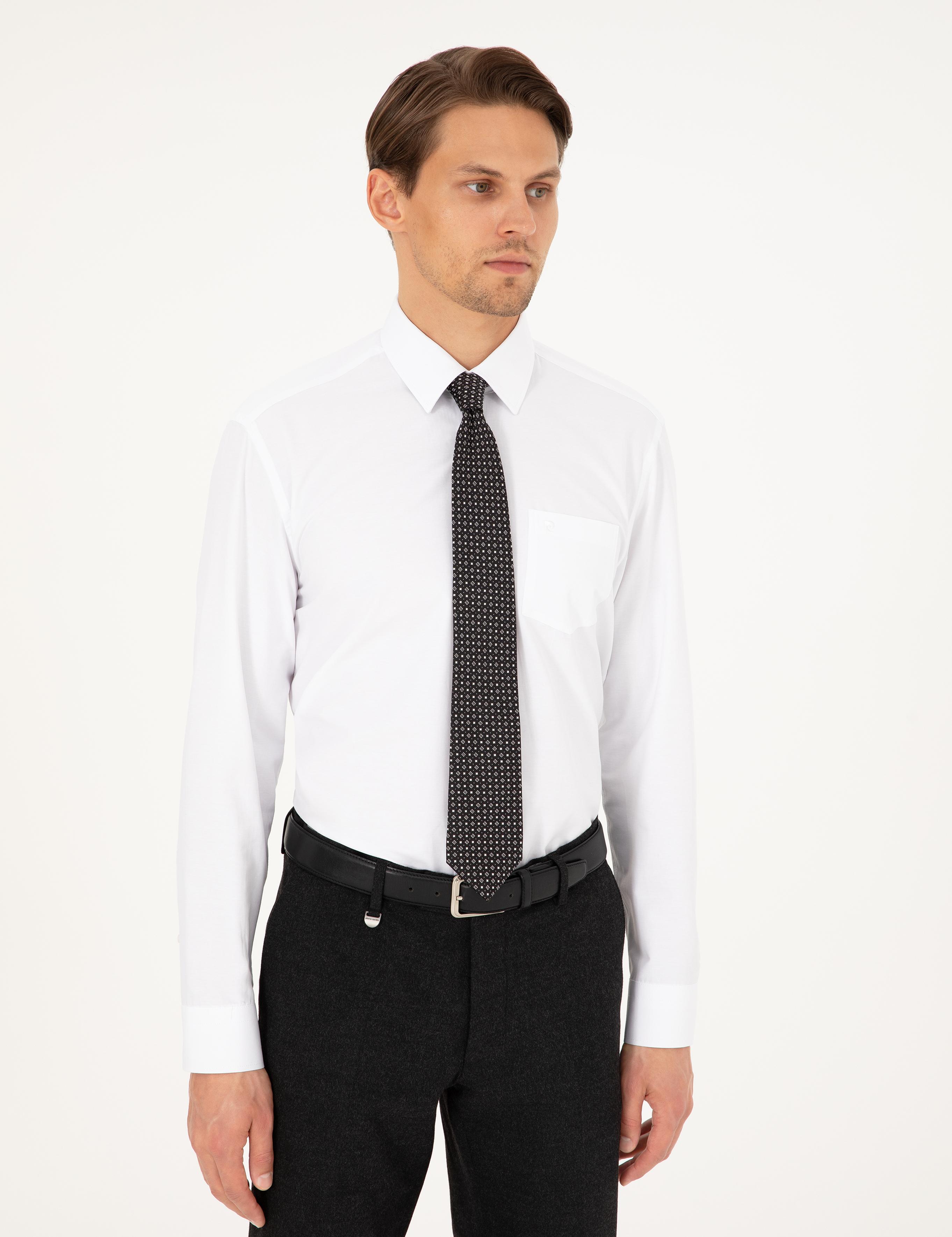 Beyaz Regular Fit Uzun Kollu Basic Gömlek