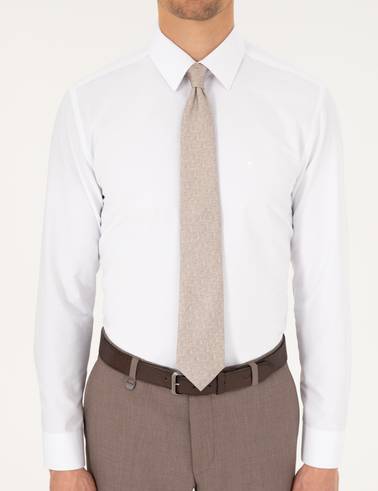 Beyaz Slim Fit Uzun Kollu Basic Gömlek