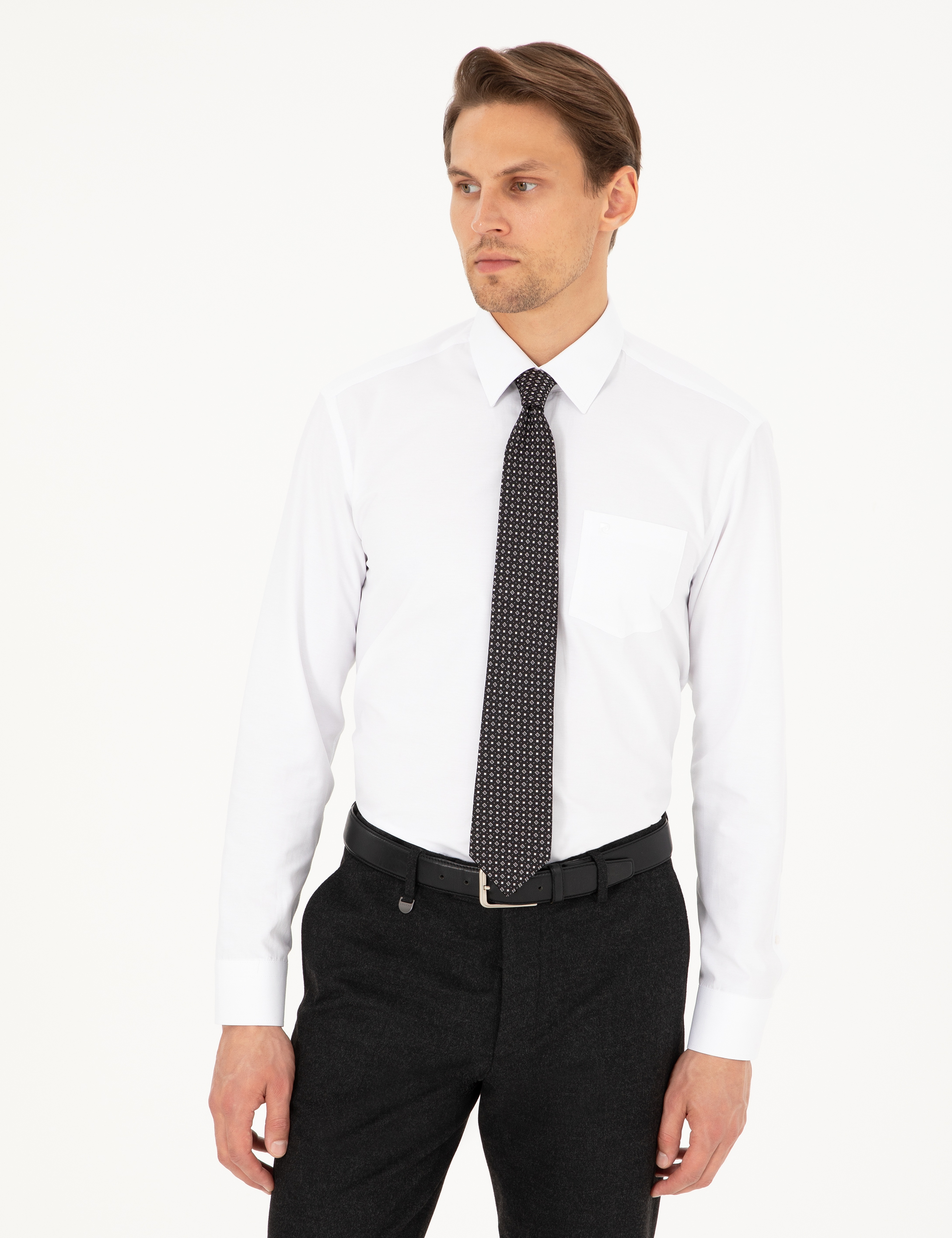 Beyaz Regular Fit Uzun Kollu Basic Gömlek - Image 1