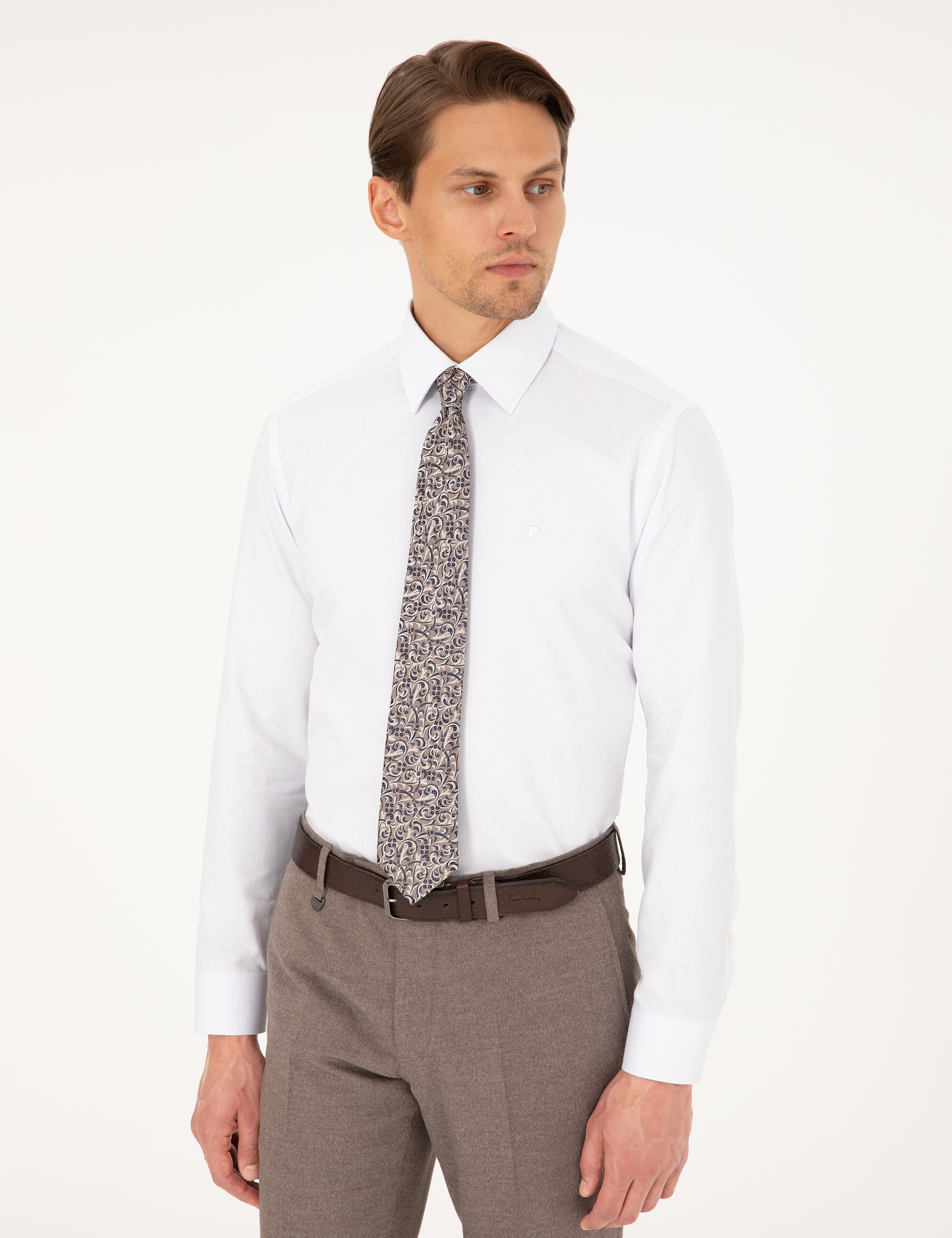Beyaz Regular Fit Uzun Kollu Gömlek - Image 3