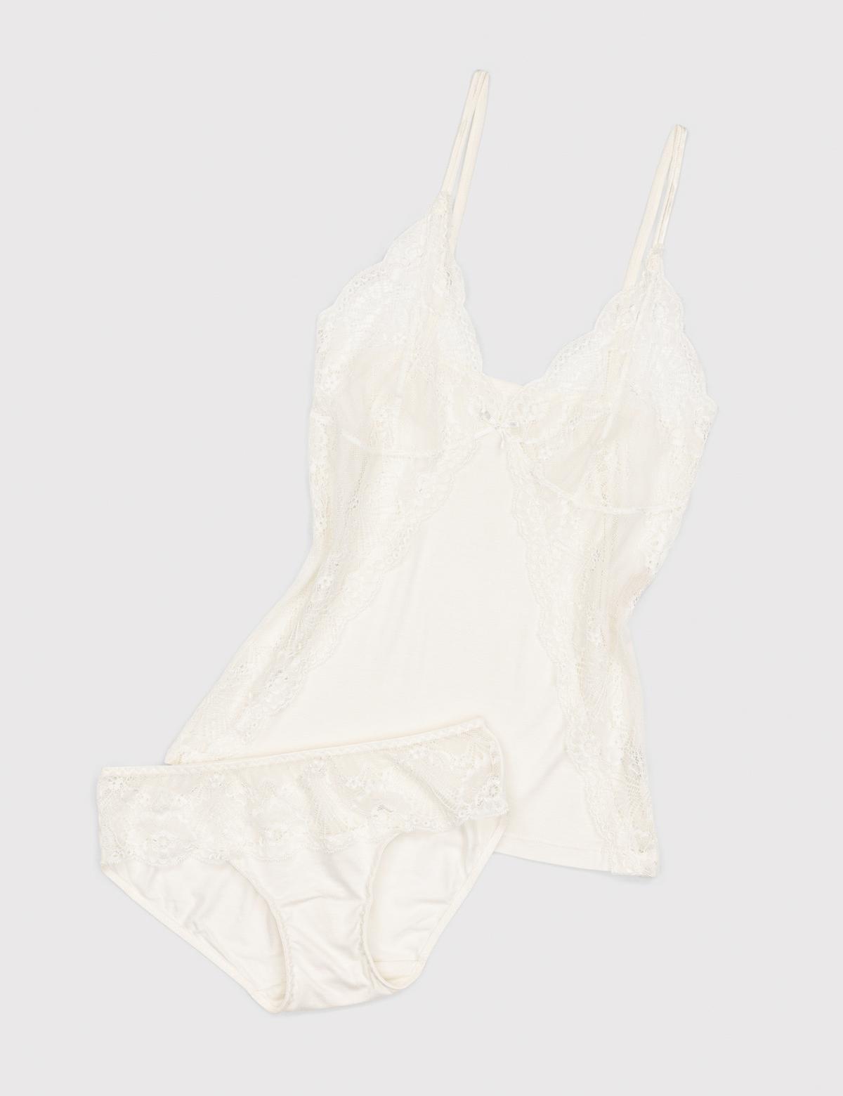 Ekru İç Giyim Takım