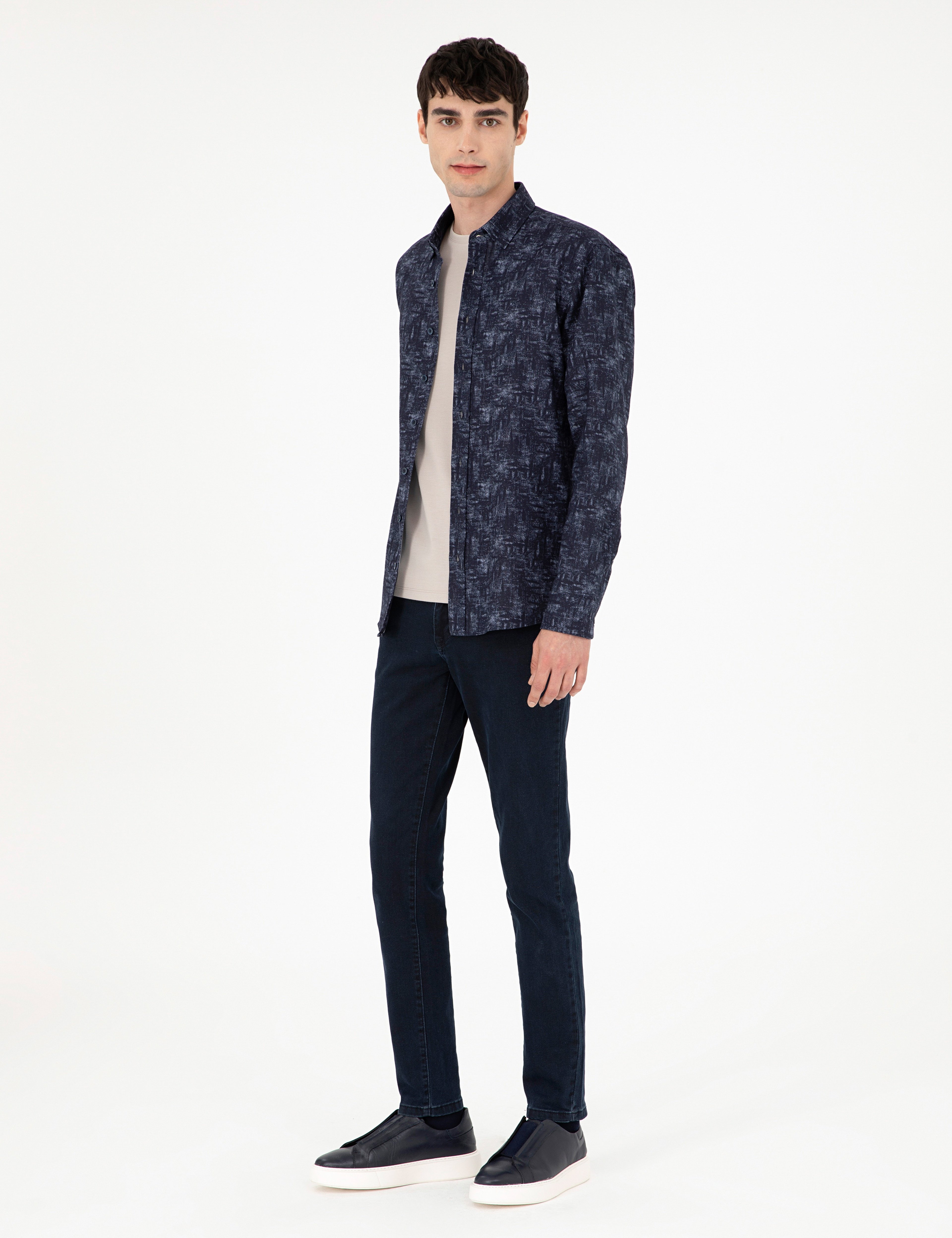 Lacivert Slim Fit Uzun Kollu Gömlek