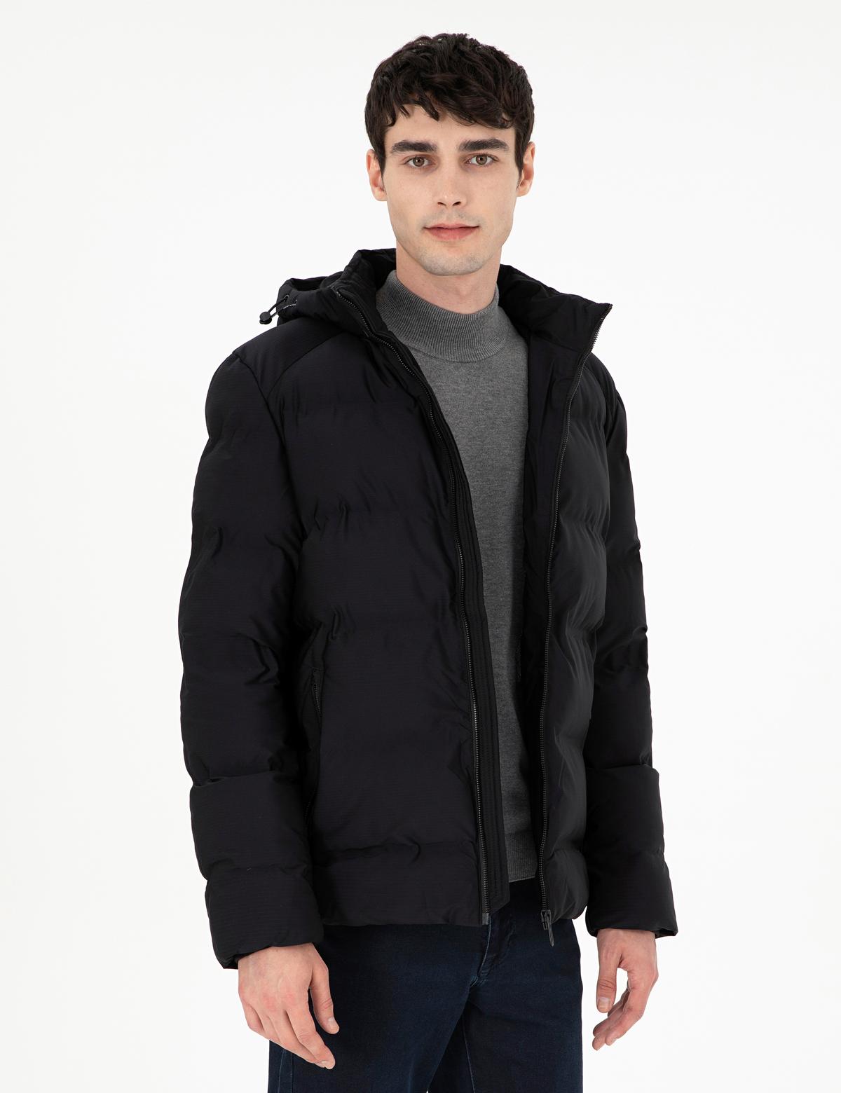 Siyah Kapüşonlu Basic Şişme Mont