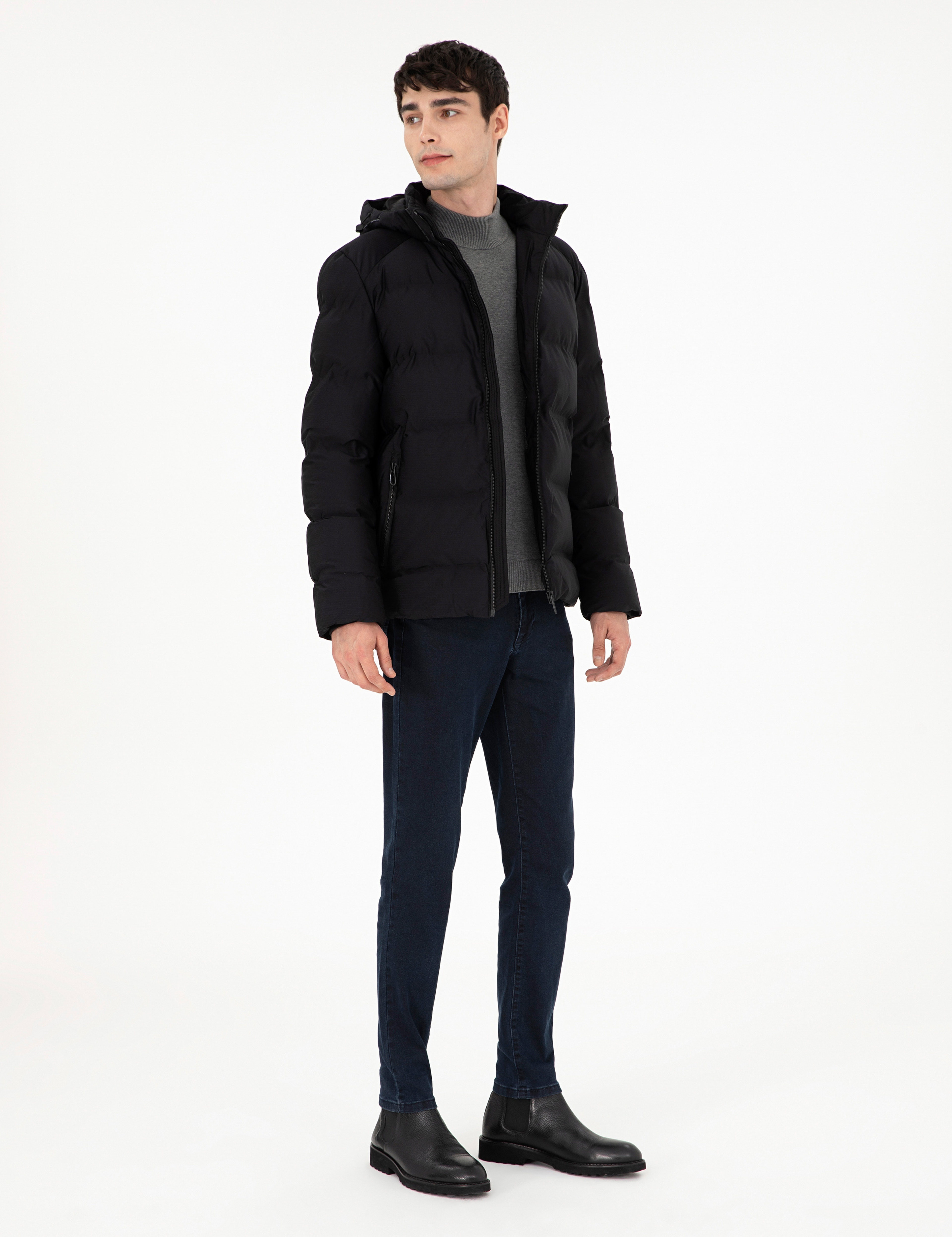 Siyah Kapüşonlu Basic Şişme Mont - Image 4