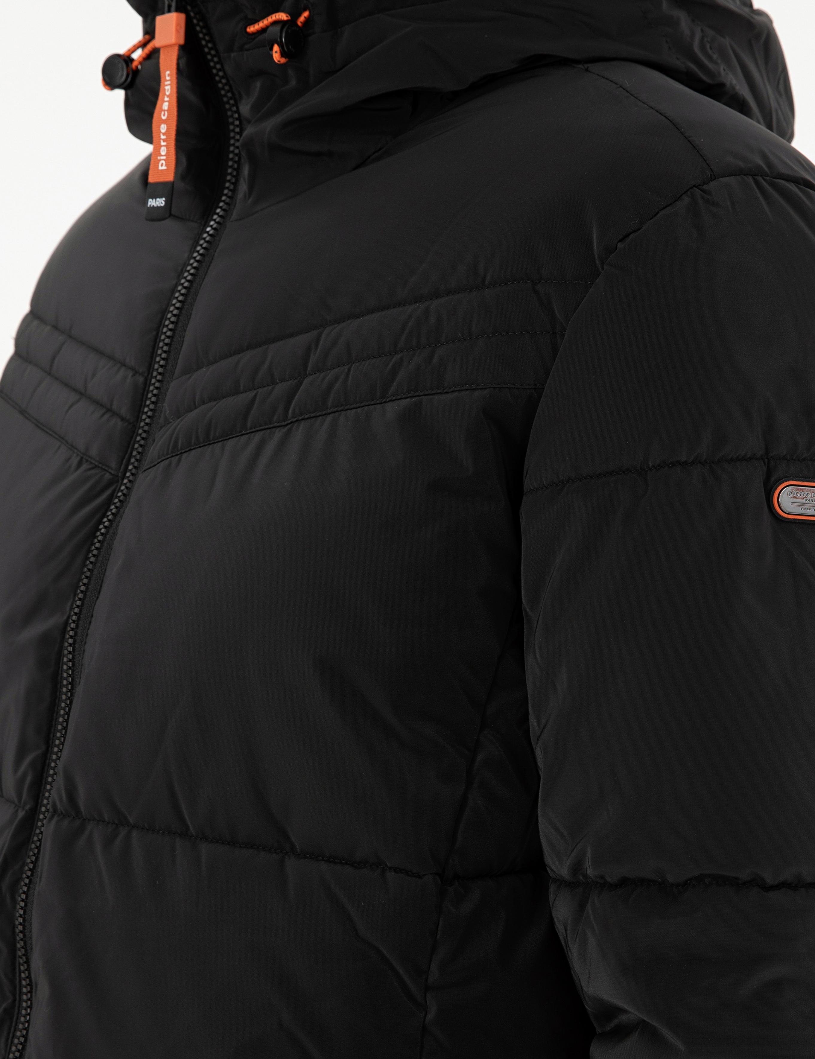 Siyah Kapüşonlu Dolgulu Mont