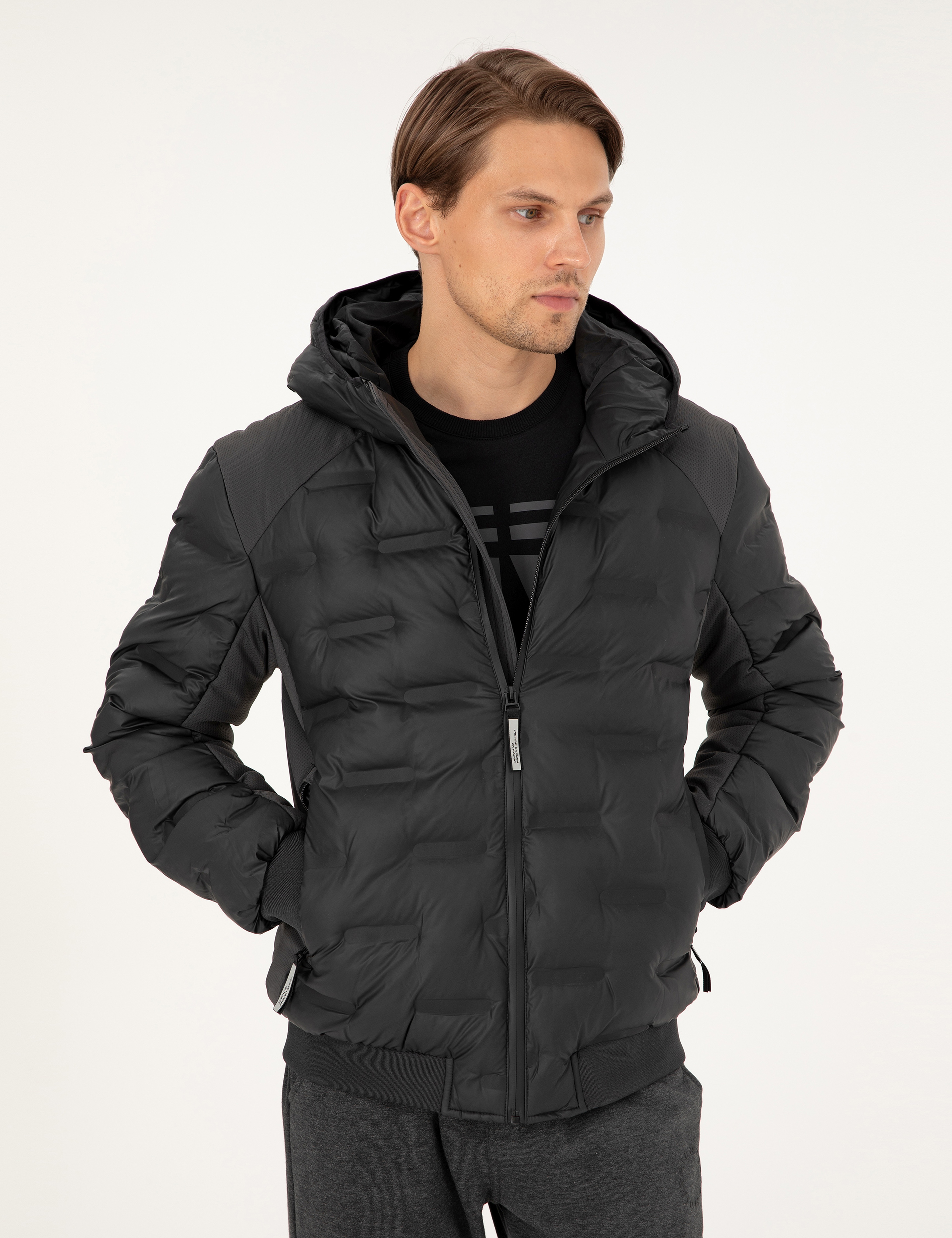 Siyah Regular Fit Mont