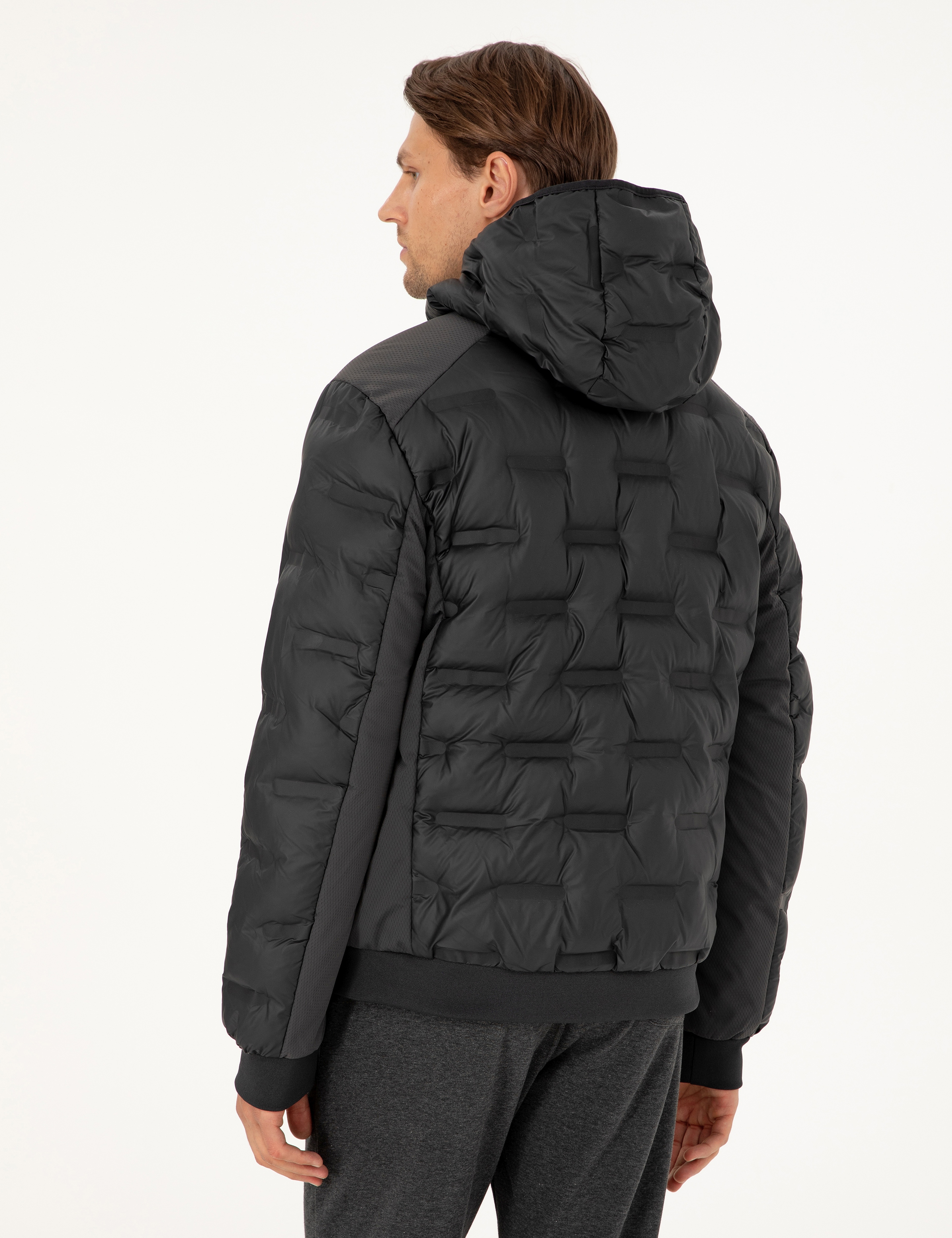 Siyah Regular Fit Mont