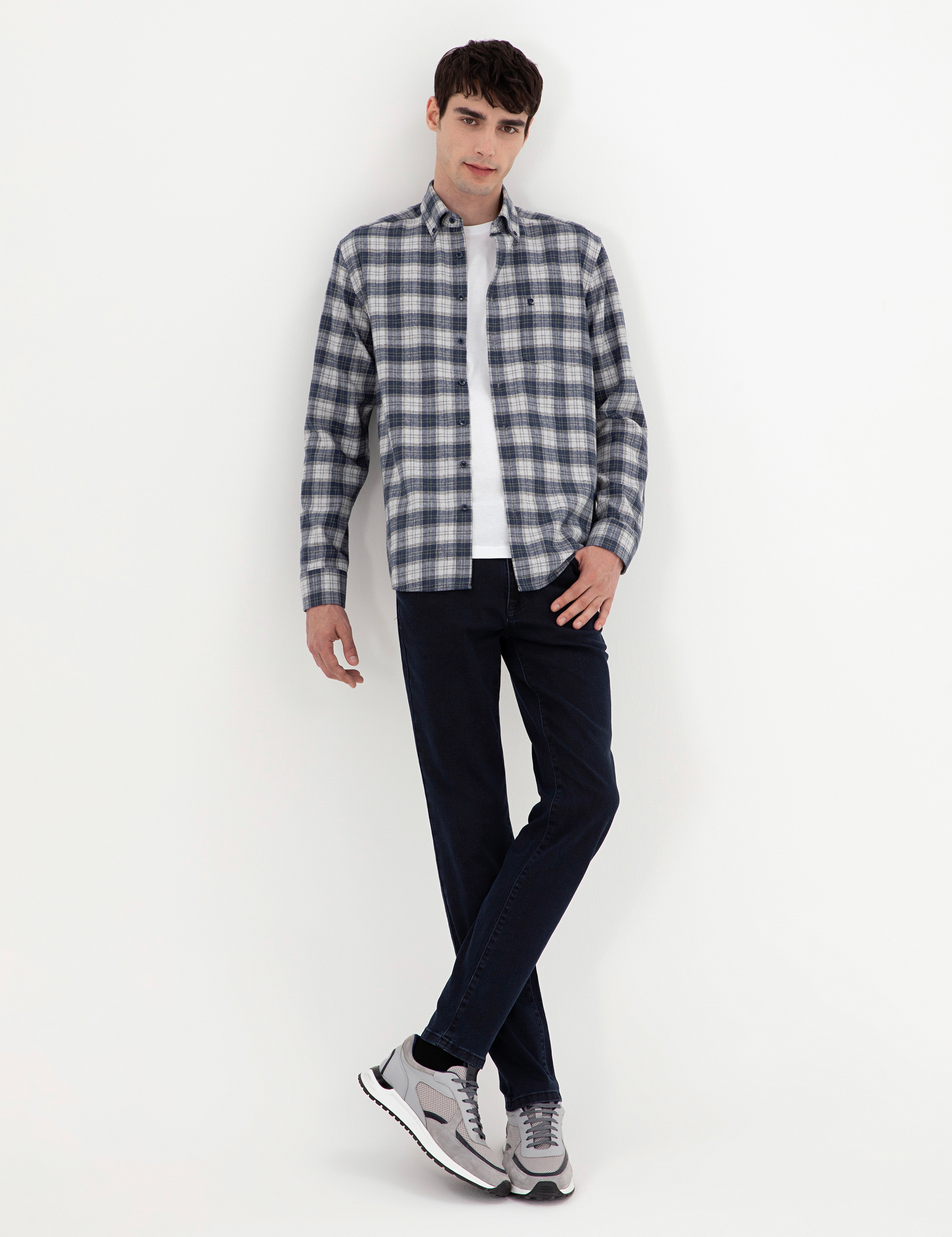 Lacivert Slim Fit Jean Pantolon - Image 1