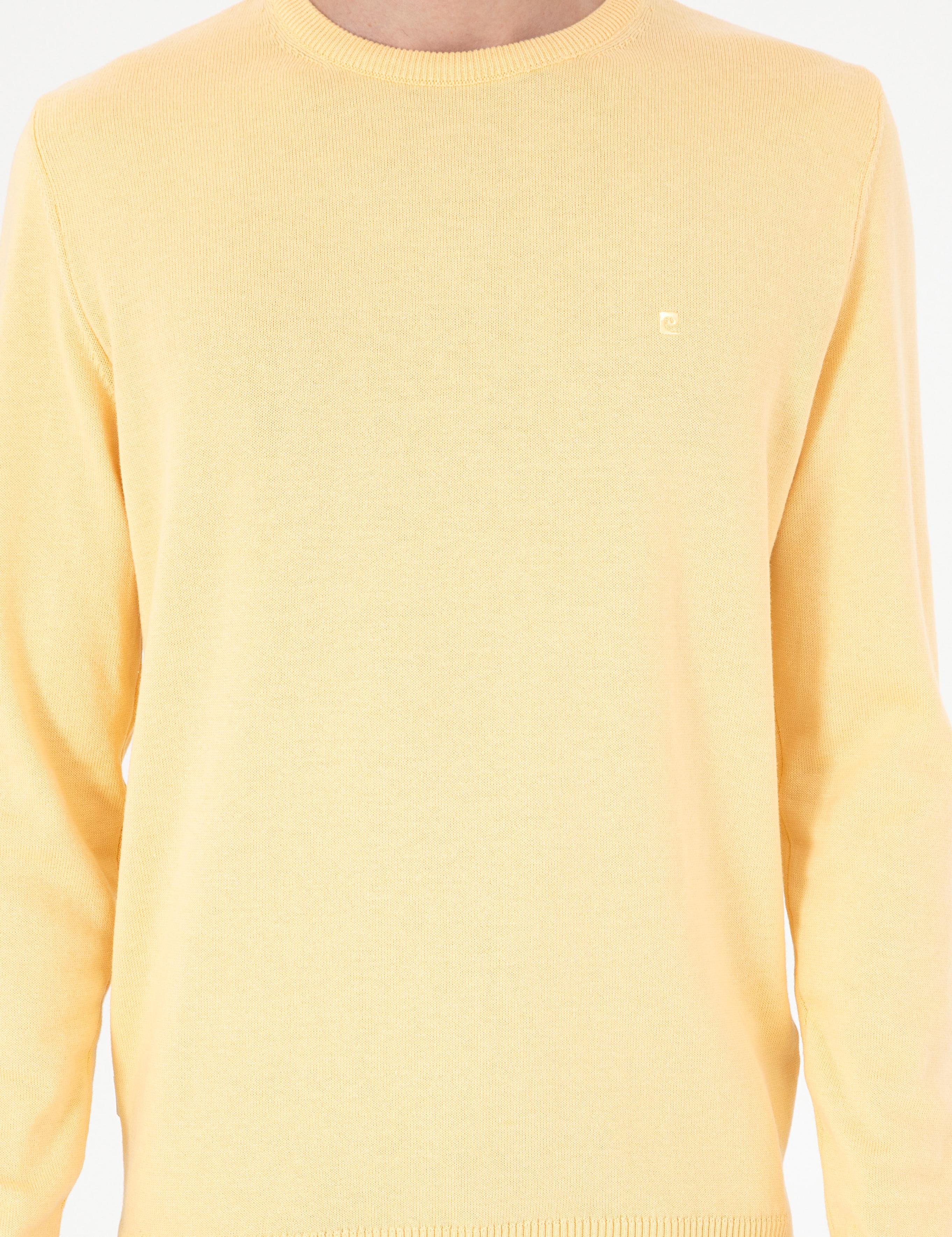 Açık Sarı Slim Fit Bisiklet Yaka Basic Triko Kazak