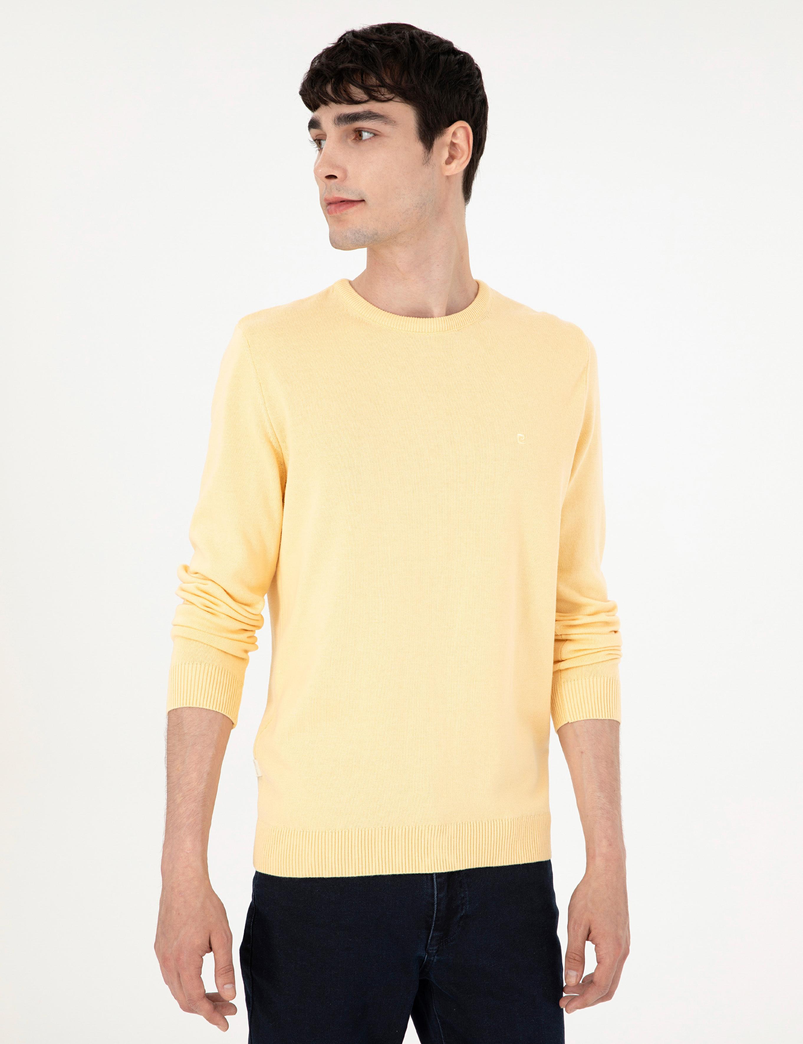 Açık Sarı Slim Fit Bisiklet Yaka Basic Triko Kazak