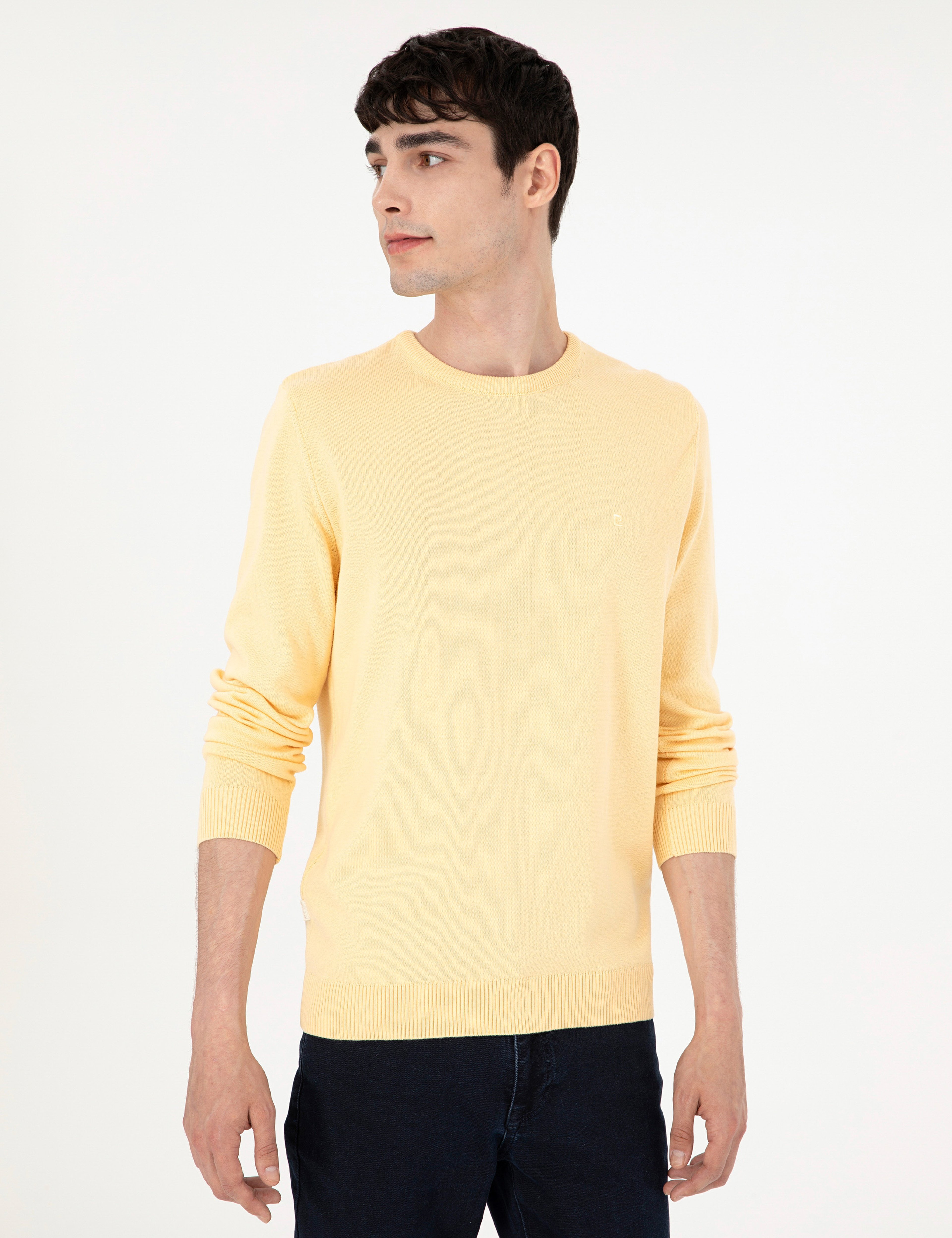 Açık Sarı Slim Fit Bisiklet Yaka Basic Triko Kazak