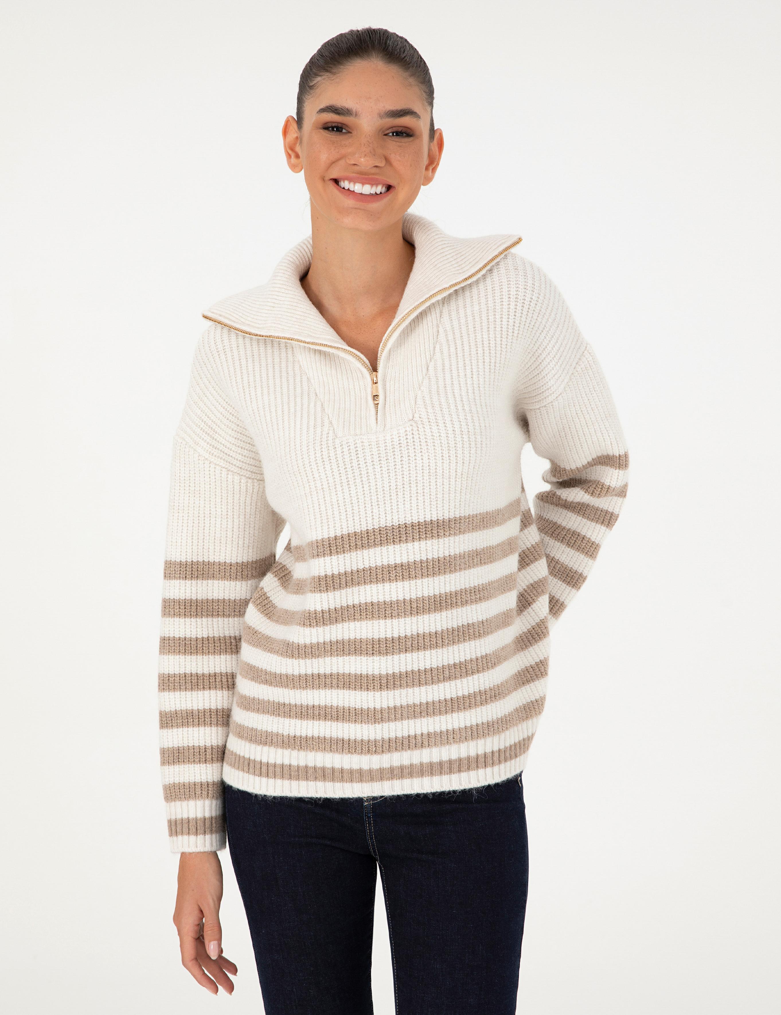 Ekru Comfort Fit Kazak