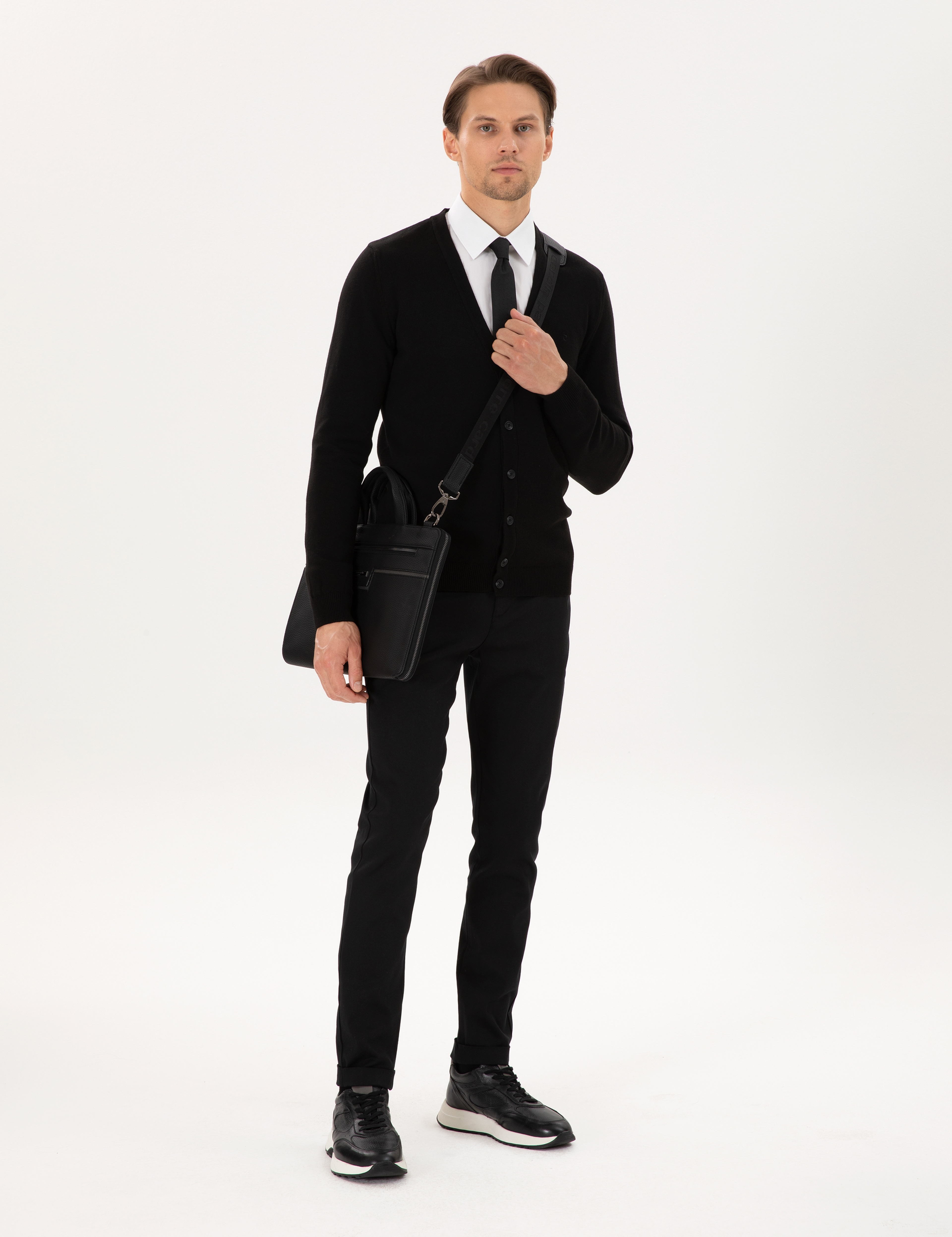 Siyah Slim Fit Basic Düğmeli Triko Hırka - Image 4