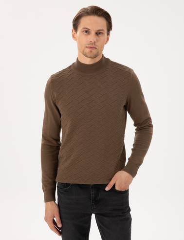Coconut Slim Fit Yarım Balıkçı Yaka Triko Kazak