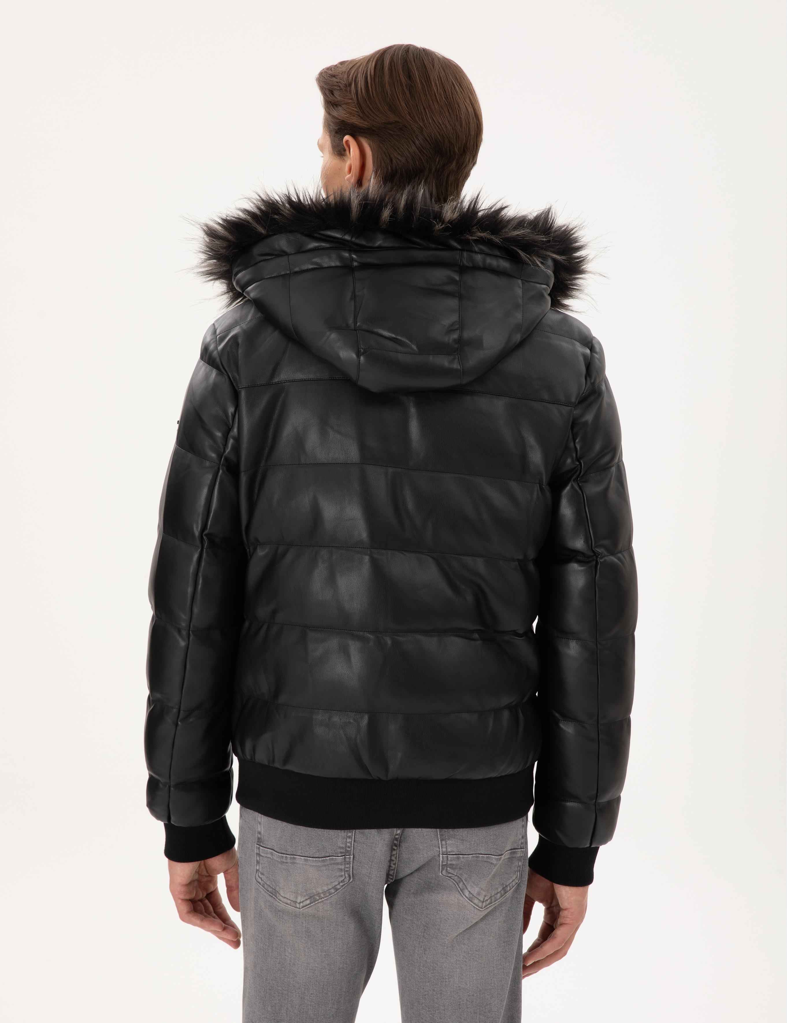 Siyah Kapüşonlu Suni Deri Mont