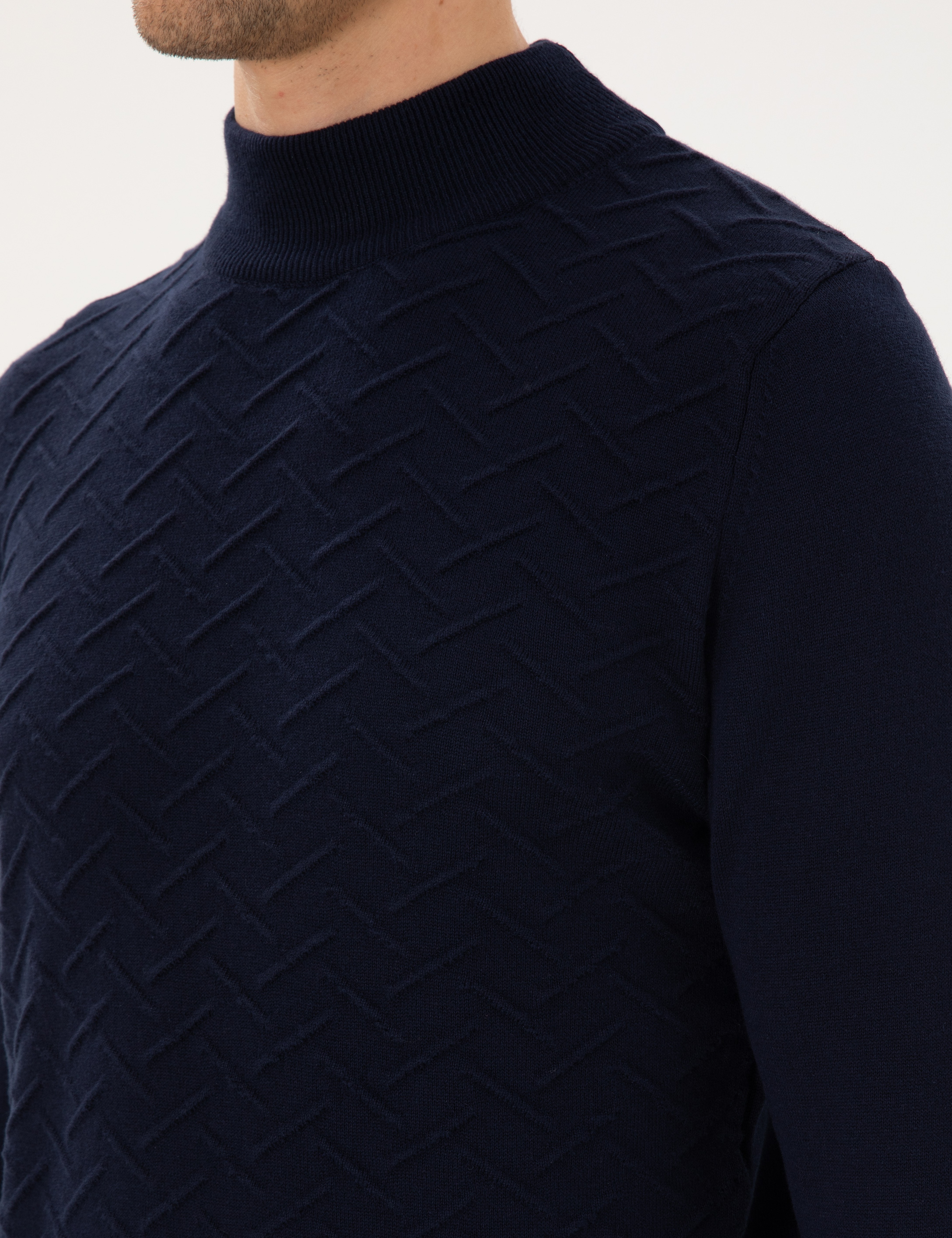 Lacivert Slim Fit Yarım Balıkçı Yaka Triko Kazak
