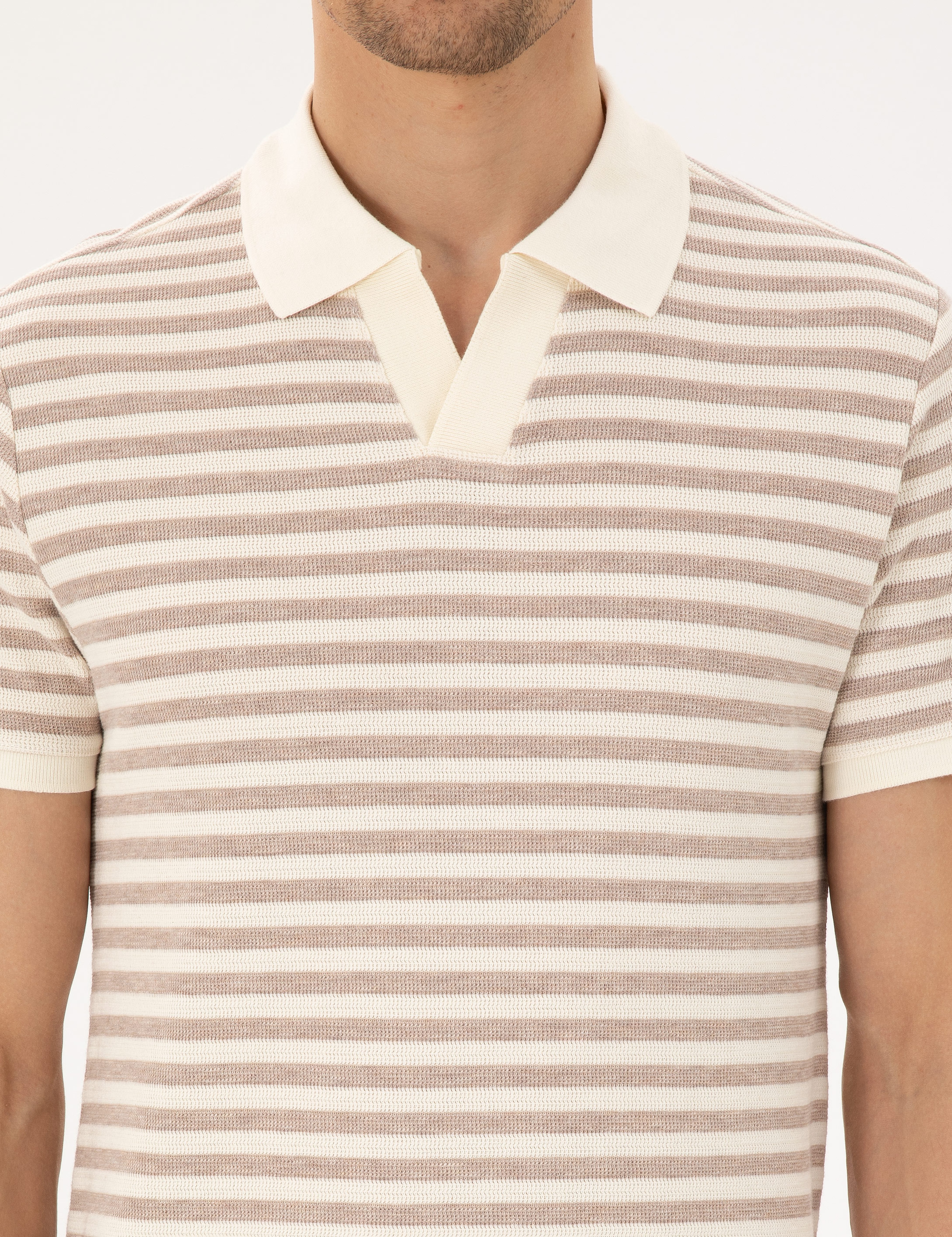 Taş Slim Fit Apaş Yaka Tişört - Image 6