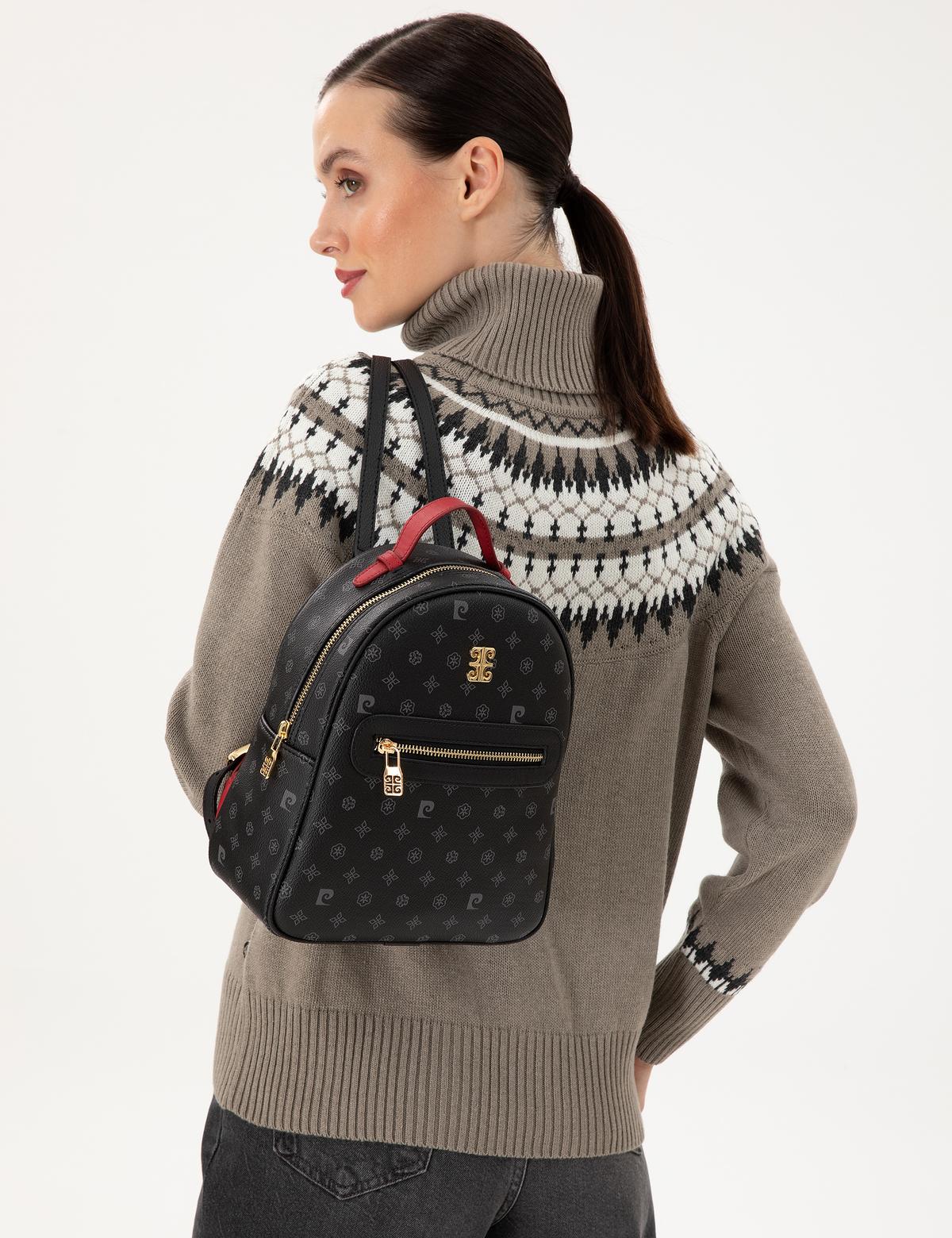 Siyah Sırt Çantası