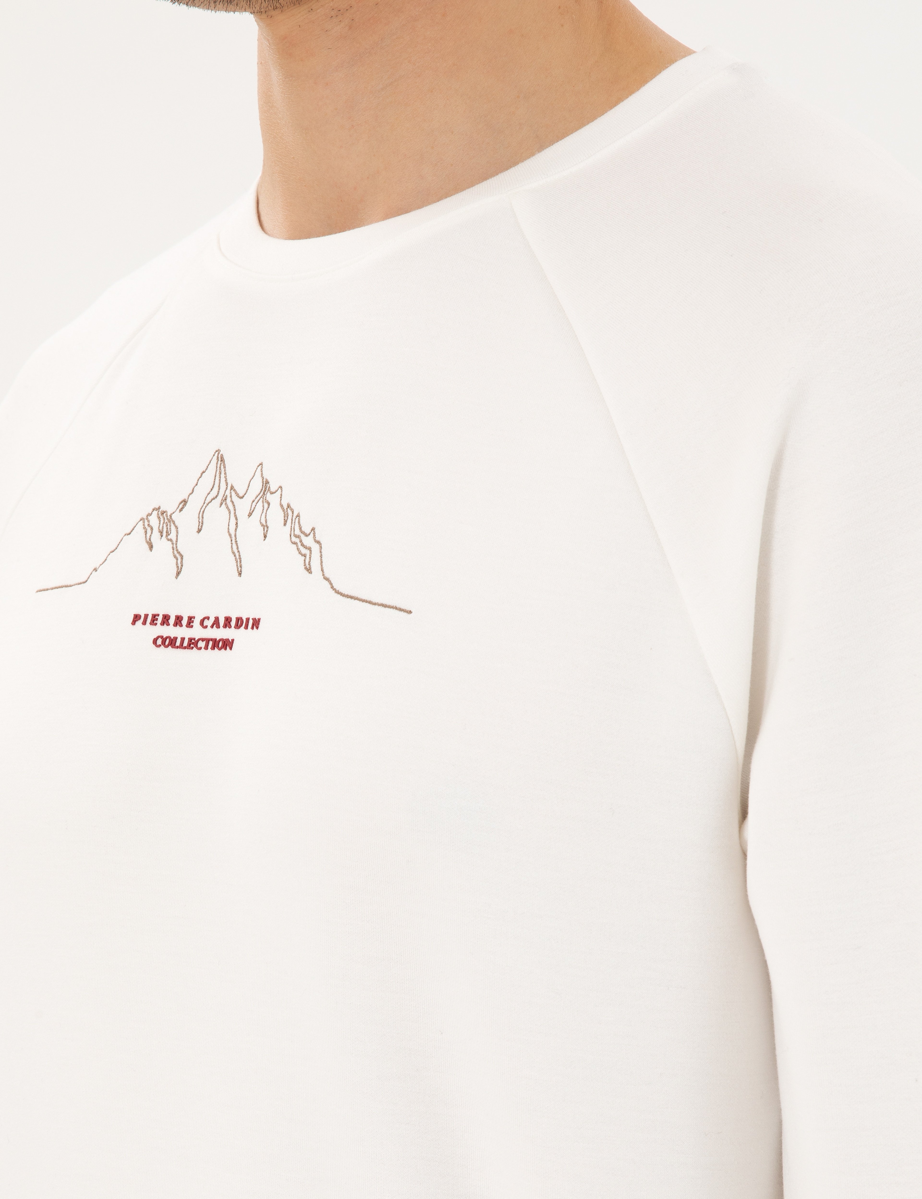 Ekru Regular Fit Sweatshirt