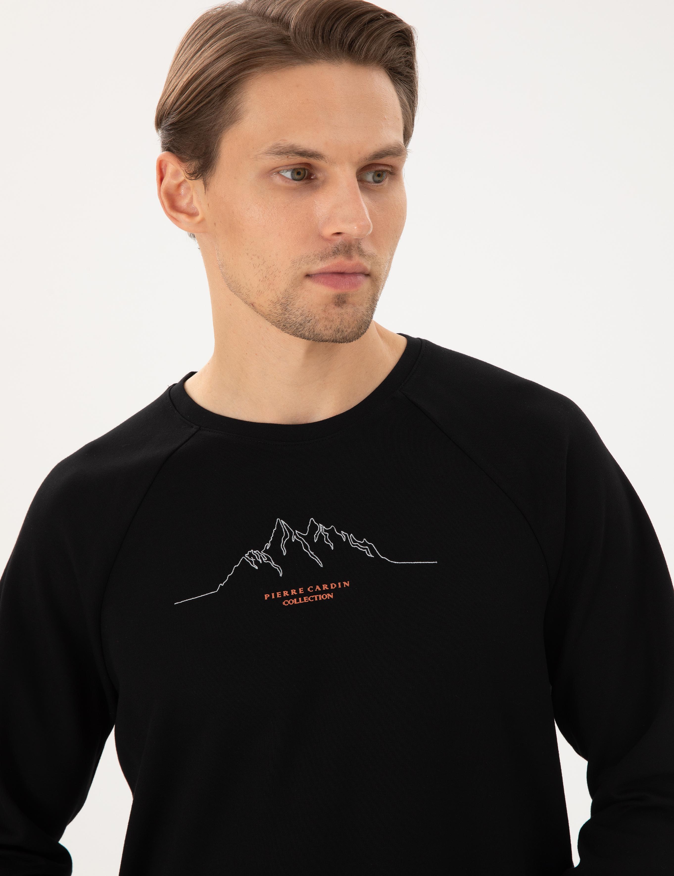 Siyah Regular Fit Sweatshirt