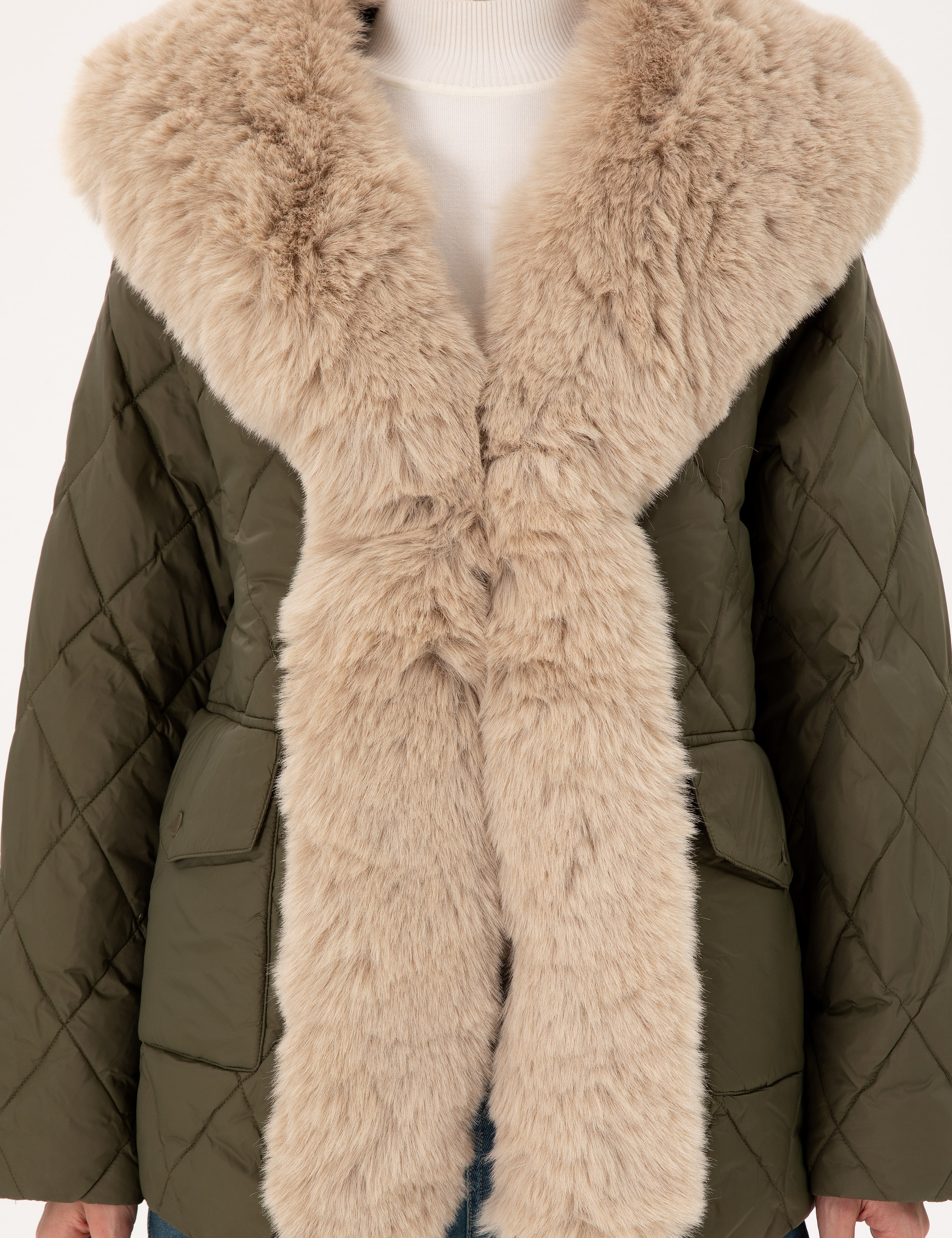 Haki Regular Fit Kürk Yaka Mont - Image 7