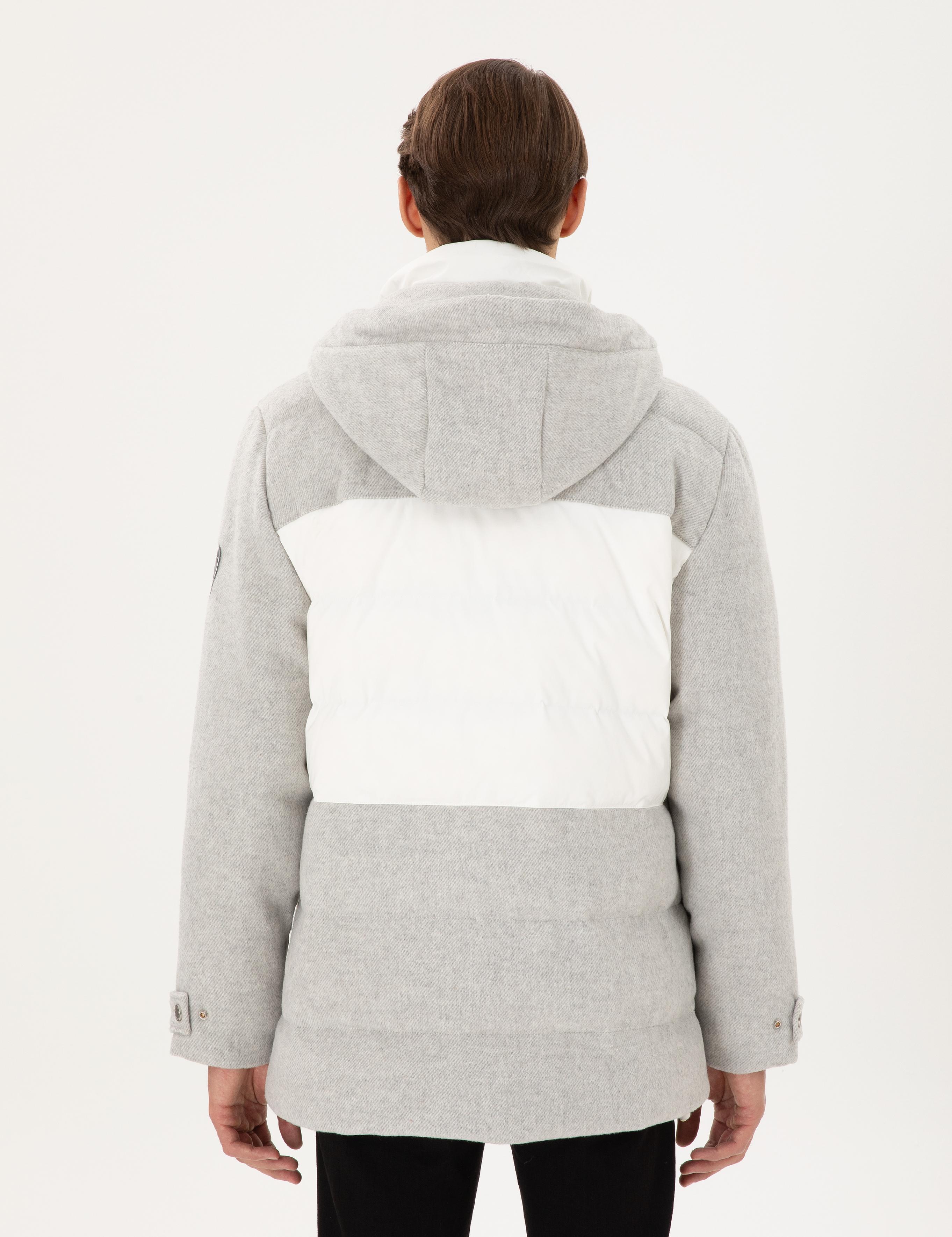 Gri Kapüşonlu Kaz Tüyü Sıcak Tutan Şişme Mont