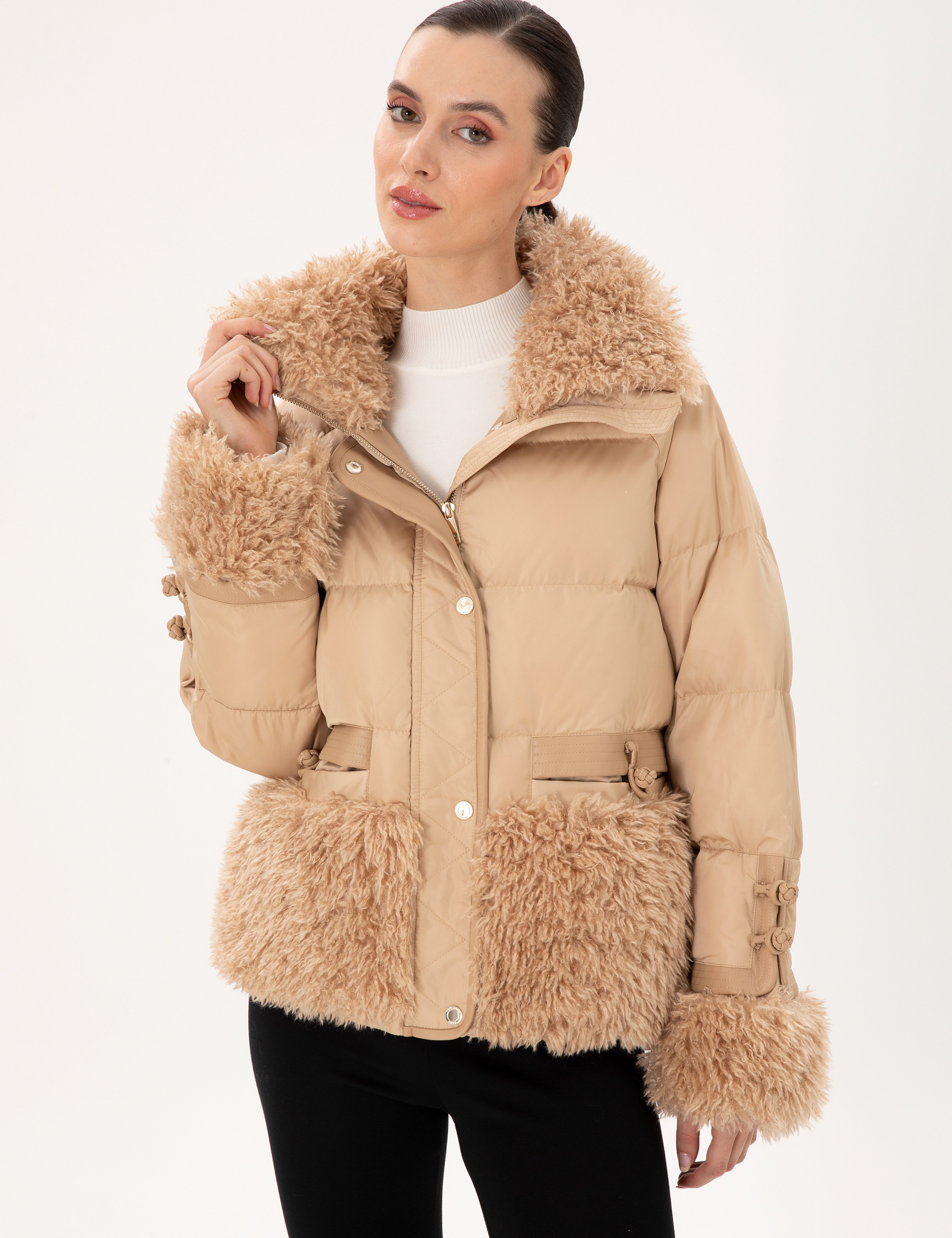 Bej Comfort Fit Mont