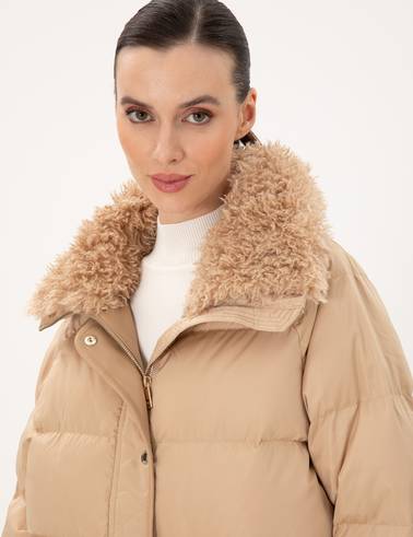 Bej Comfort Fit Mont