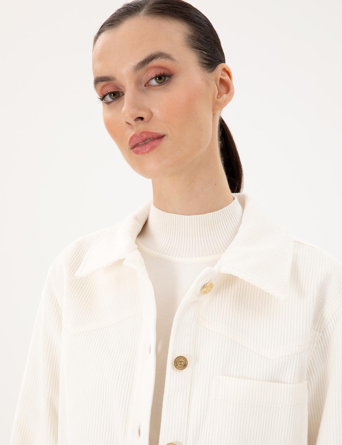 Ekru Kadife Görünümlü Comfort Fit Uzun Kollu Gömlek - 50296196005