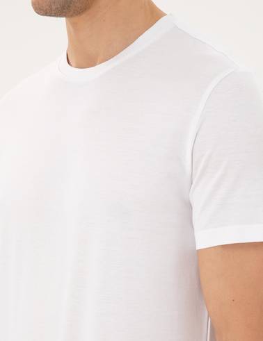 Beyaz Slim Fit Tişört