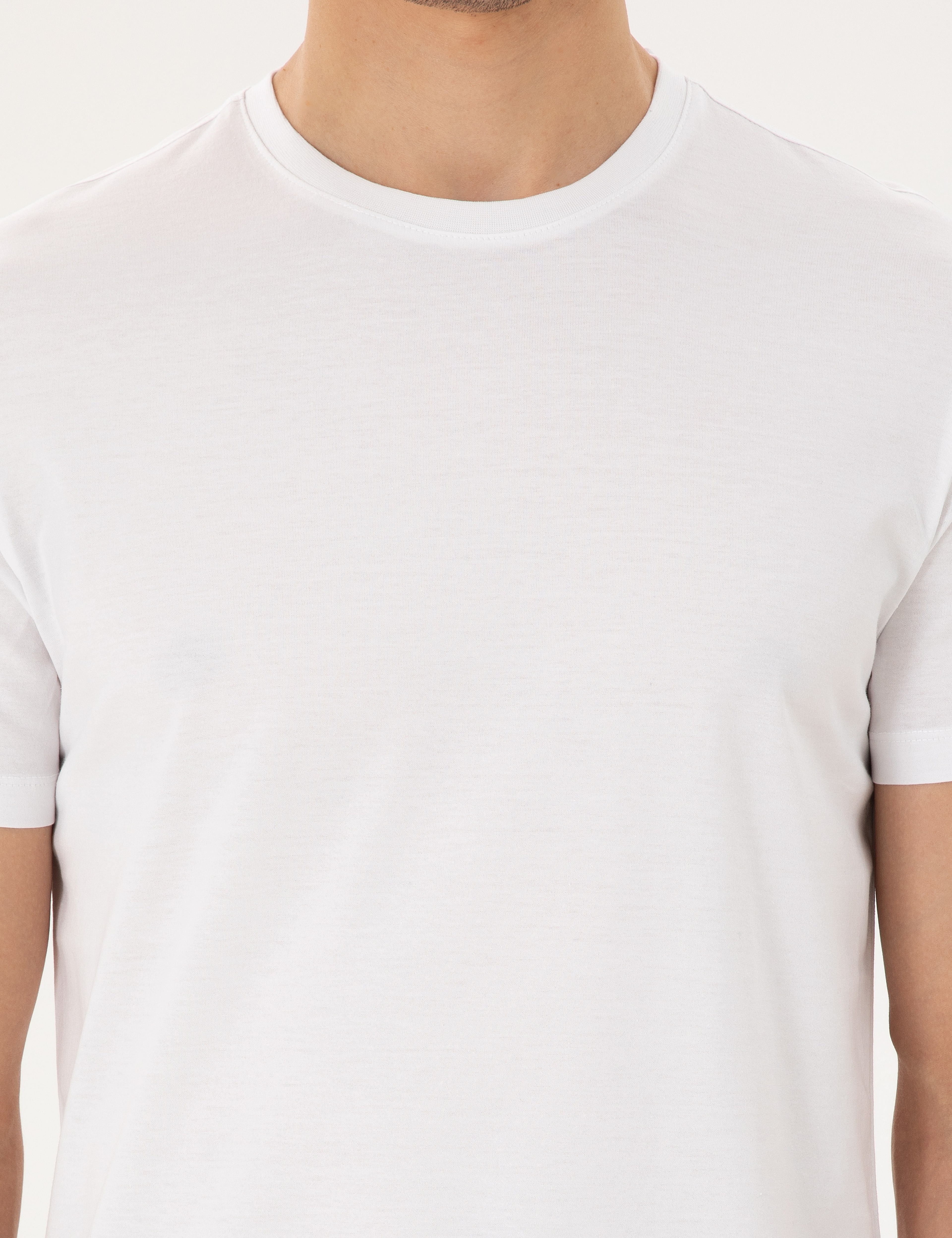 Beyaz Slim Fit Tişört