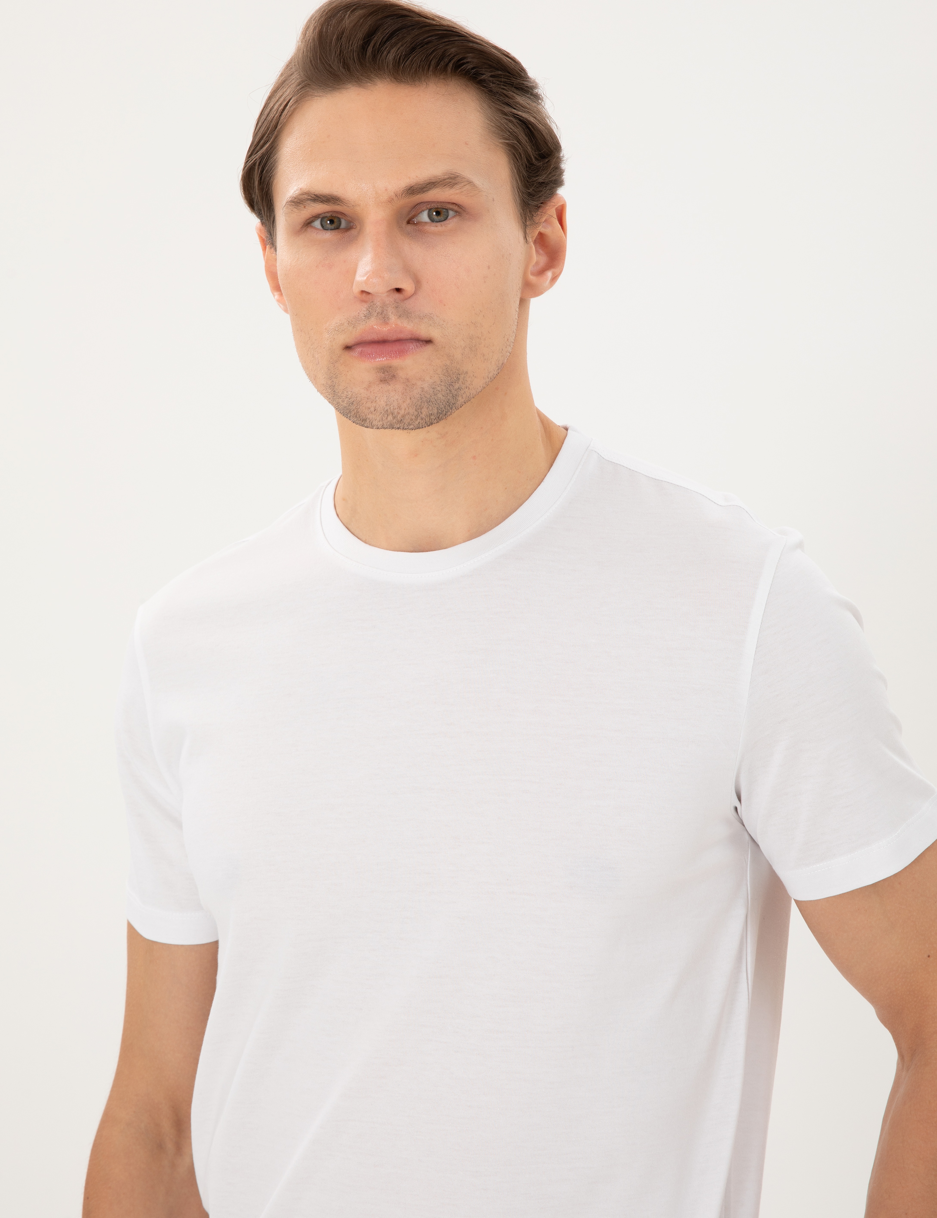Beyaz Slim Fit Tişört - Image 2