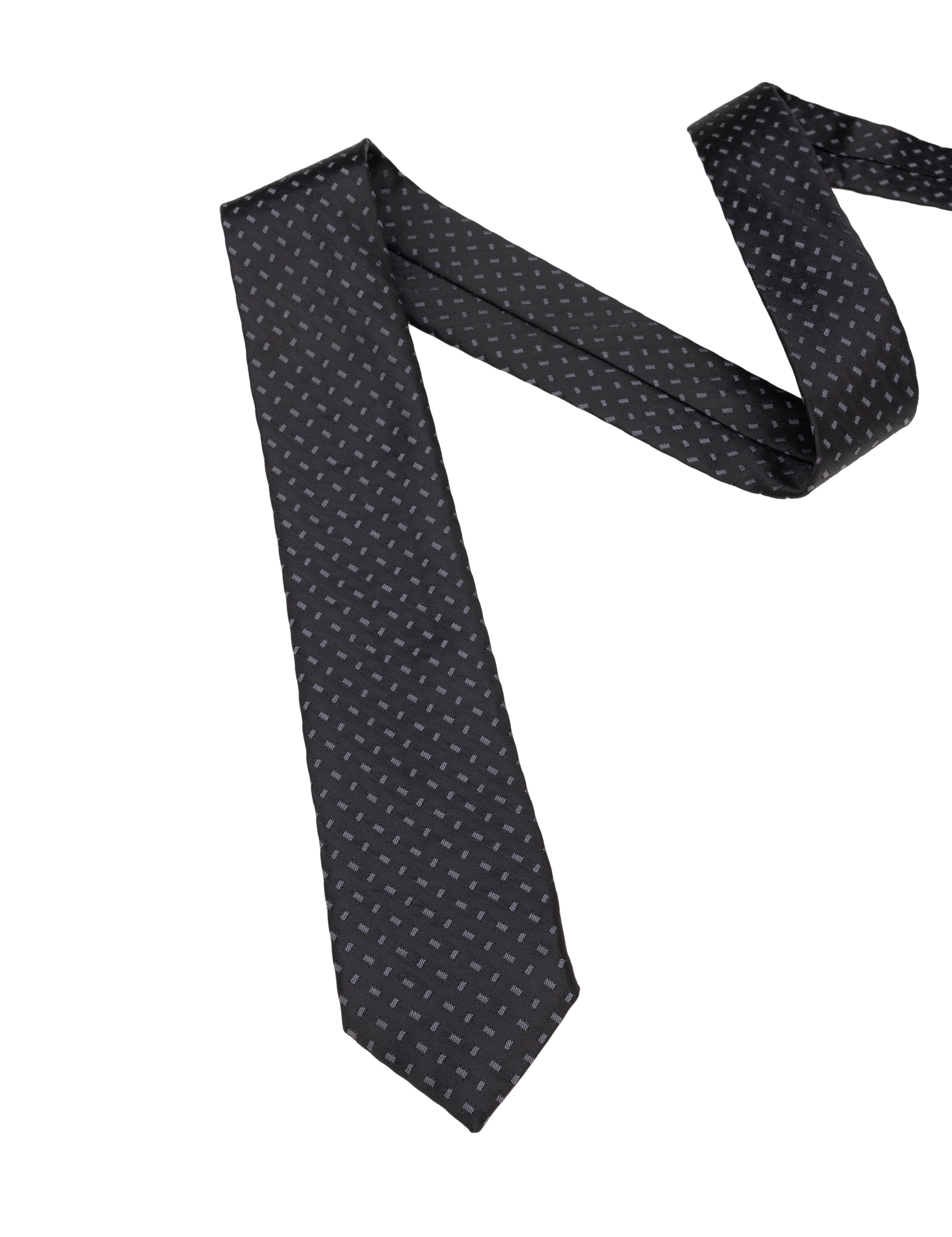 Siyah Kravat