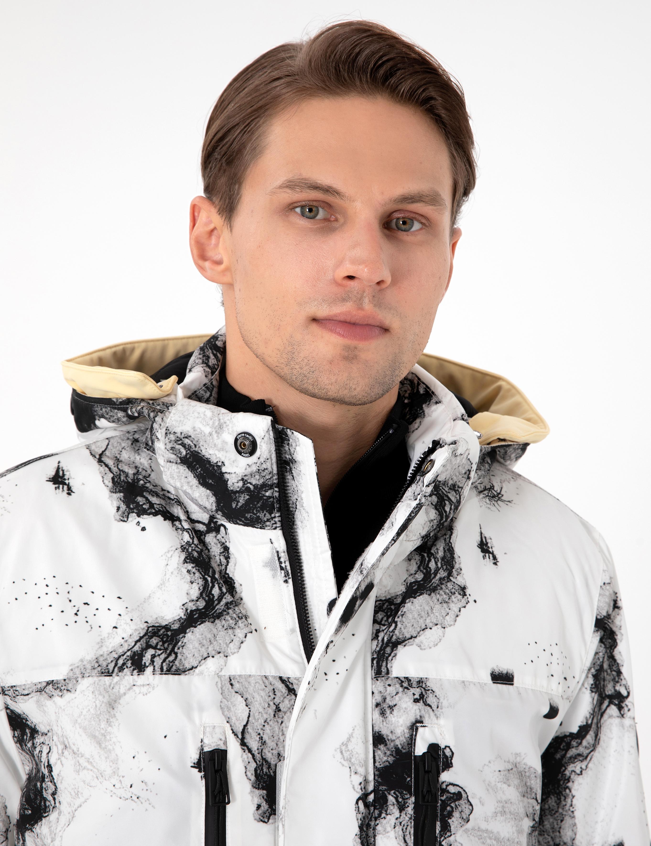 Beyaz Kapüşonlu Kar Montu