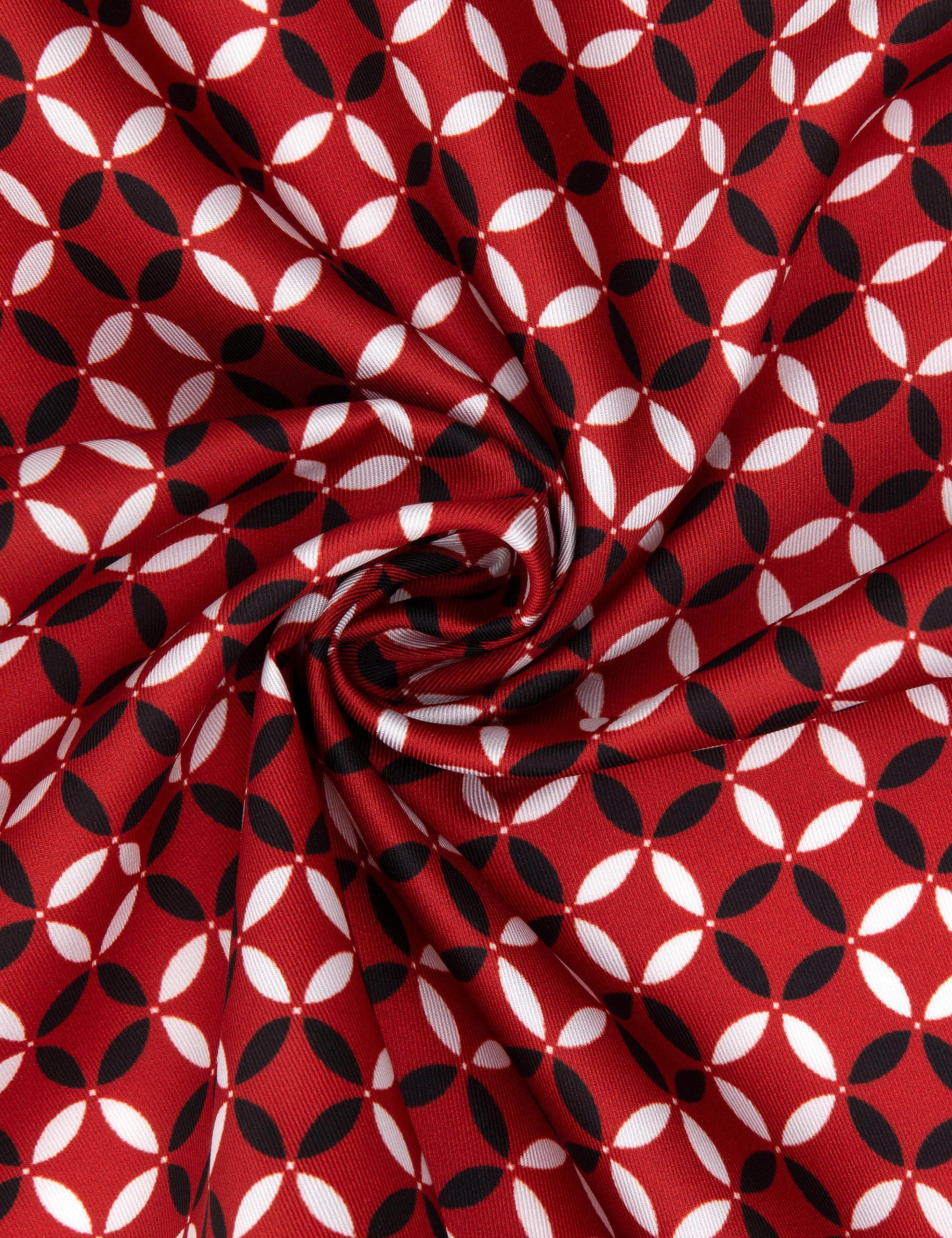 Kırmızı Desenli Mendil