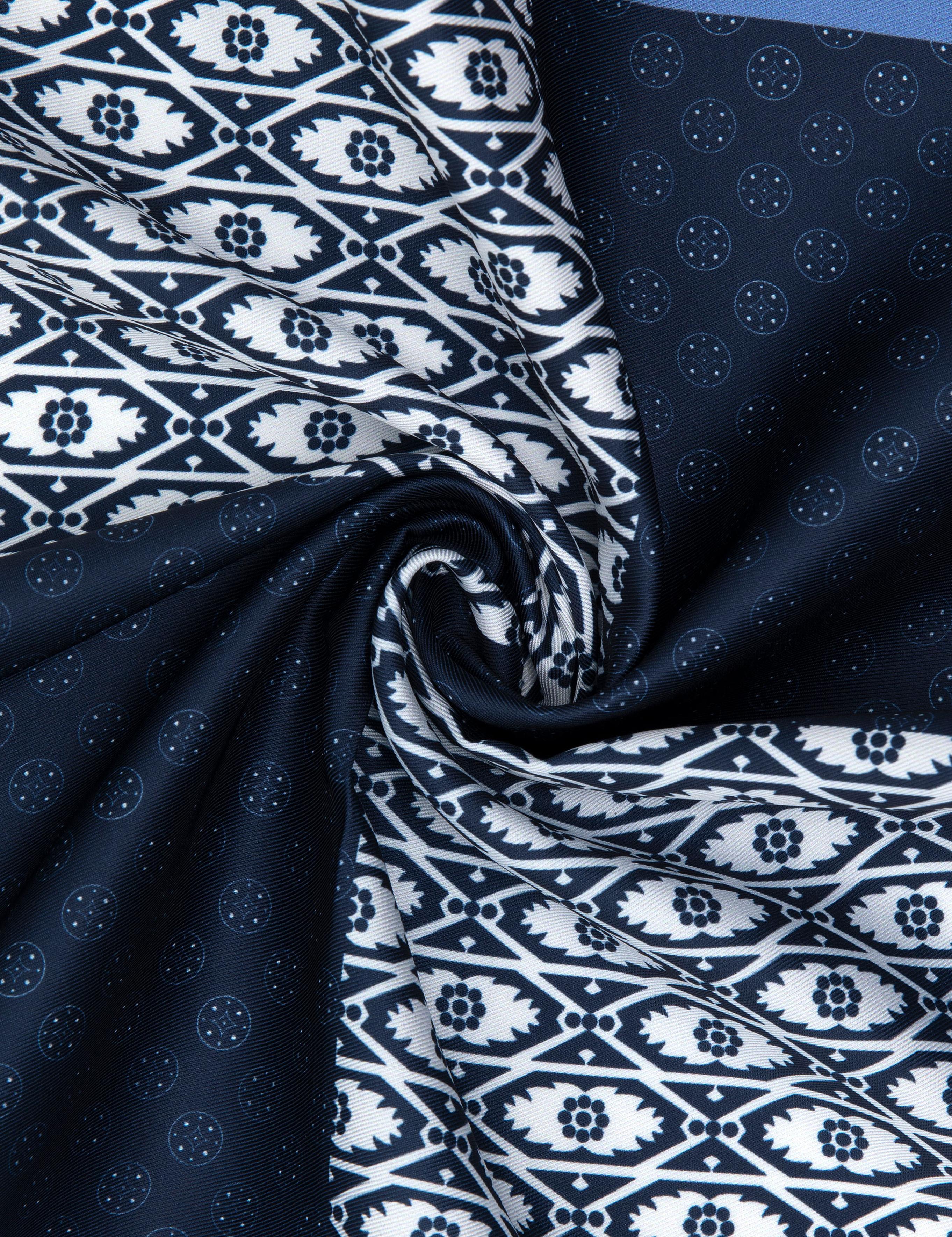 Lacivert Desenli Mendil