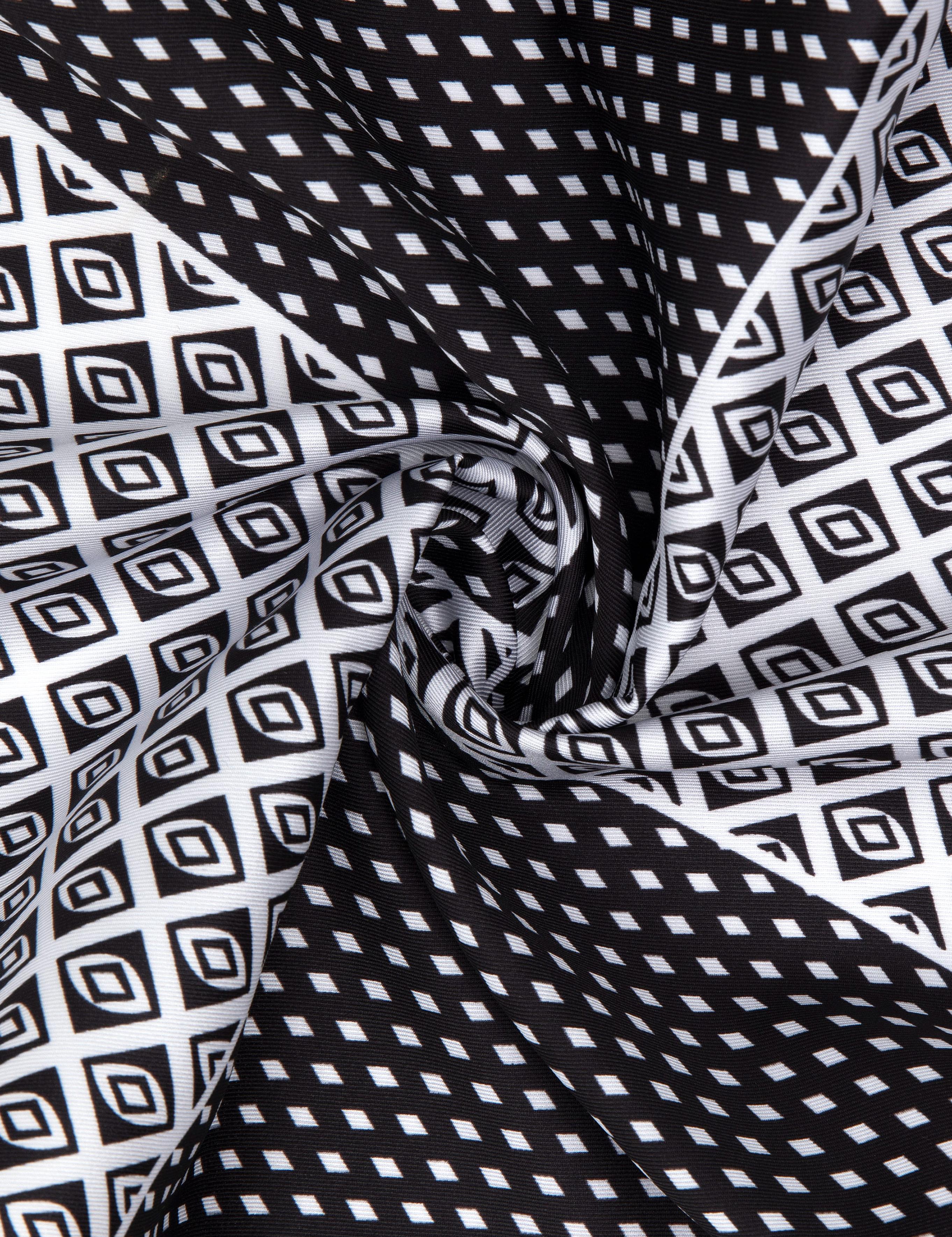 Siyah Desenli Mendil