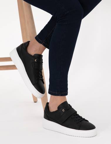 Siyah Sneaker