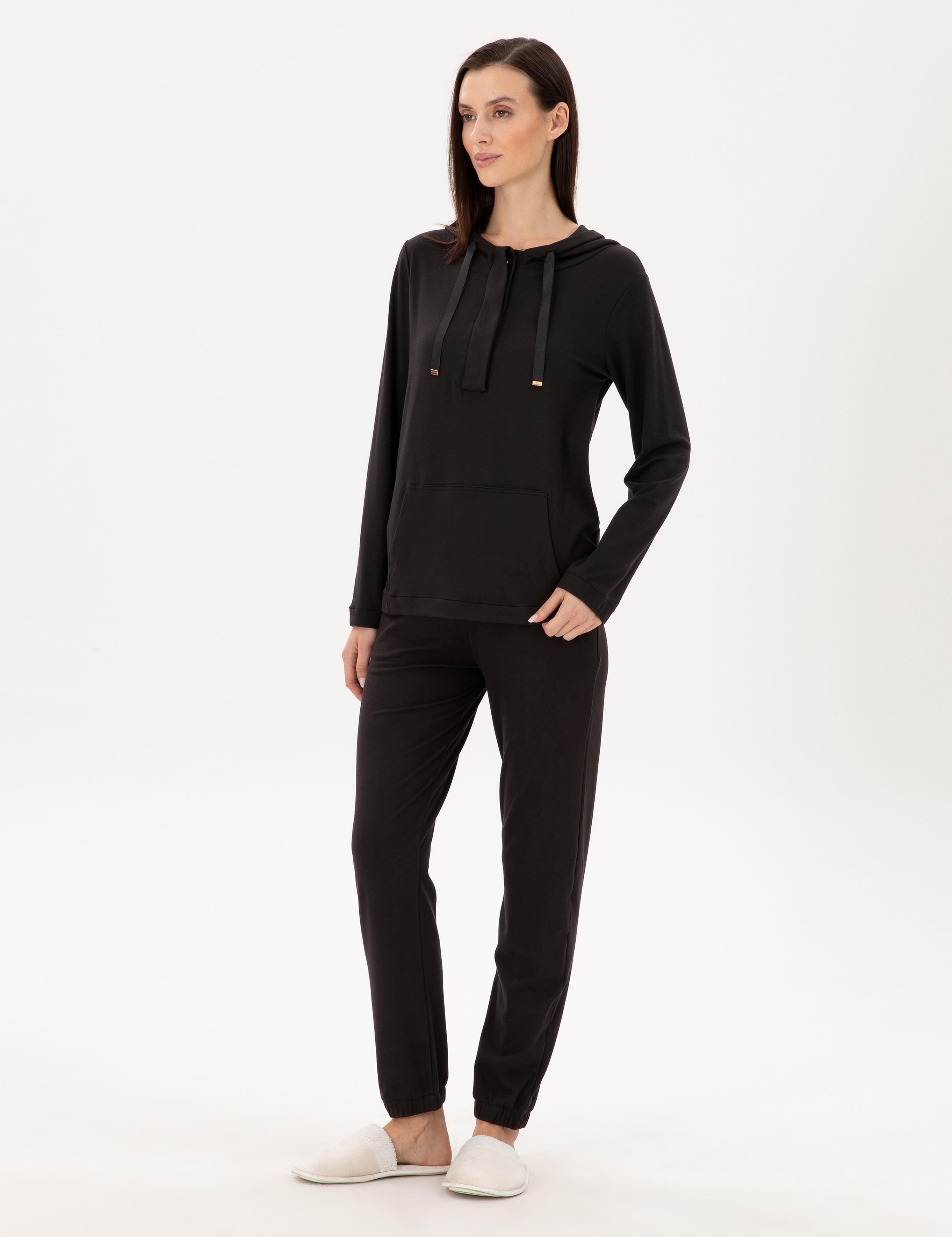 Siyah Pijama Takımı